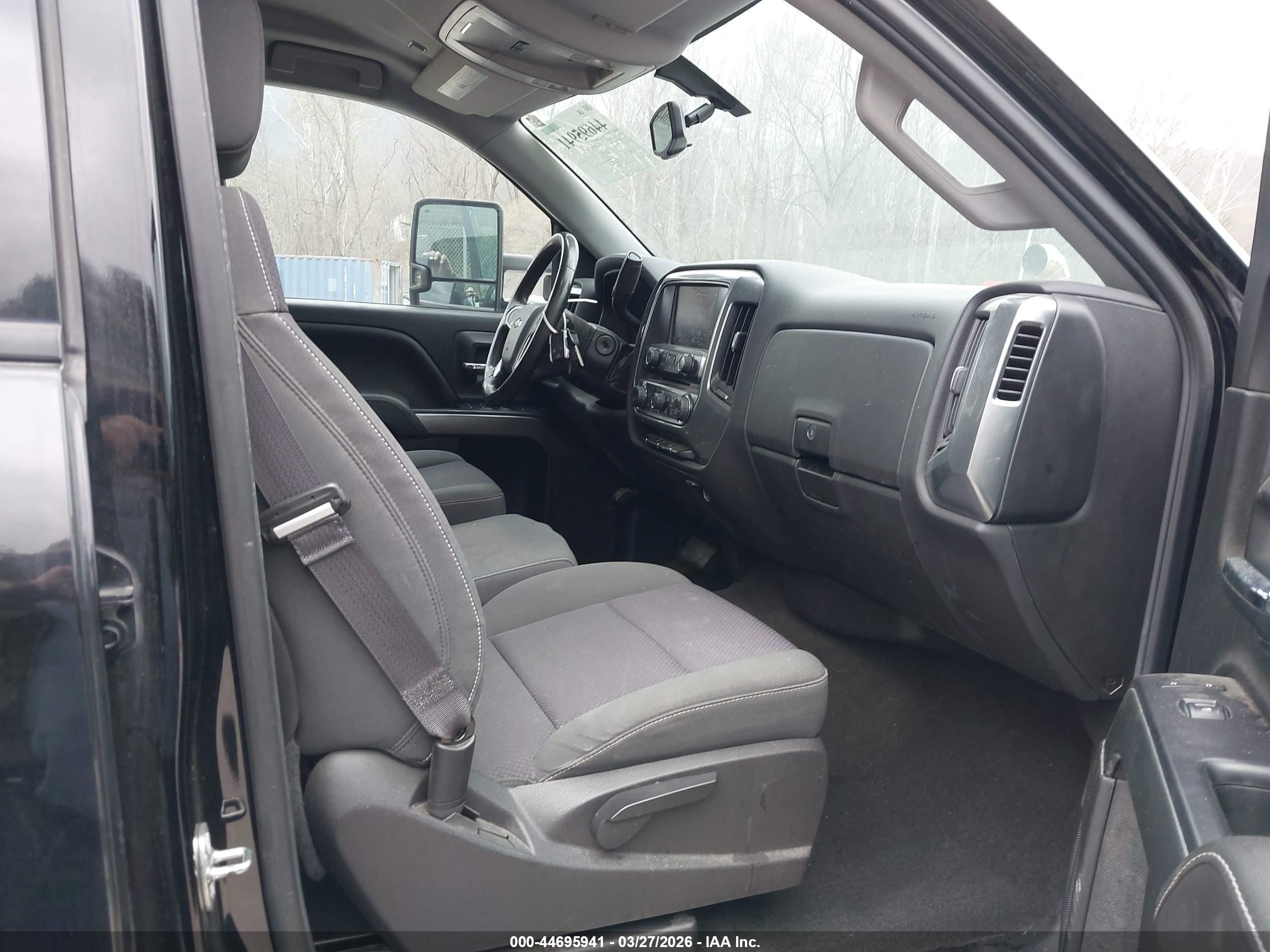 2015 Chevrolet Silverado 1500 1lt Black vin: 1GCVKREC0FZ206186