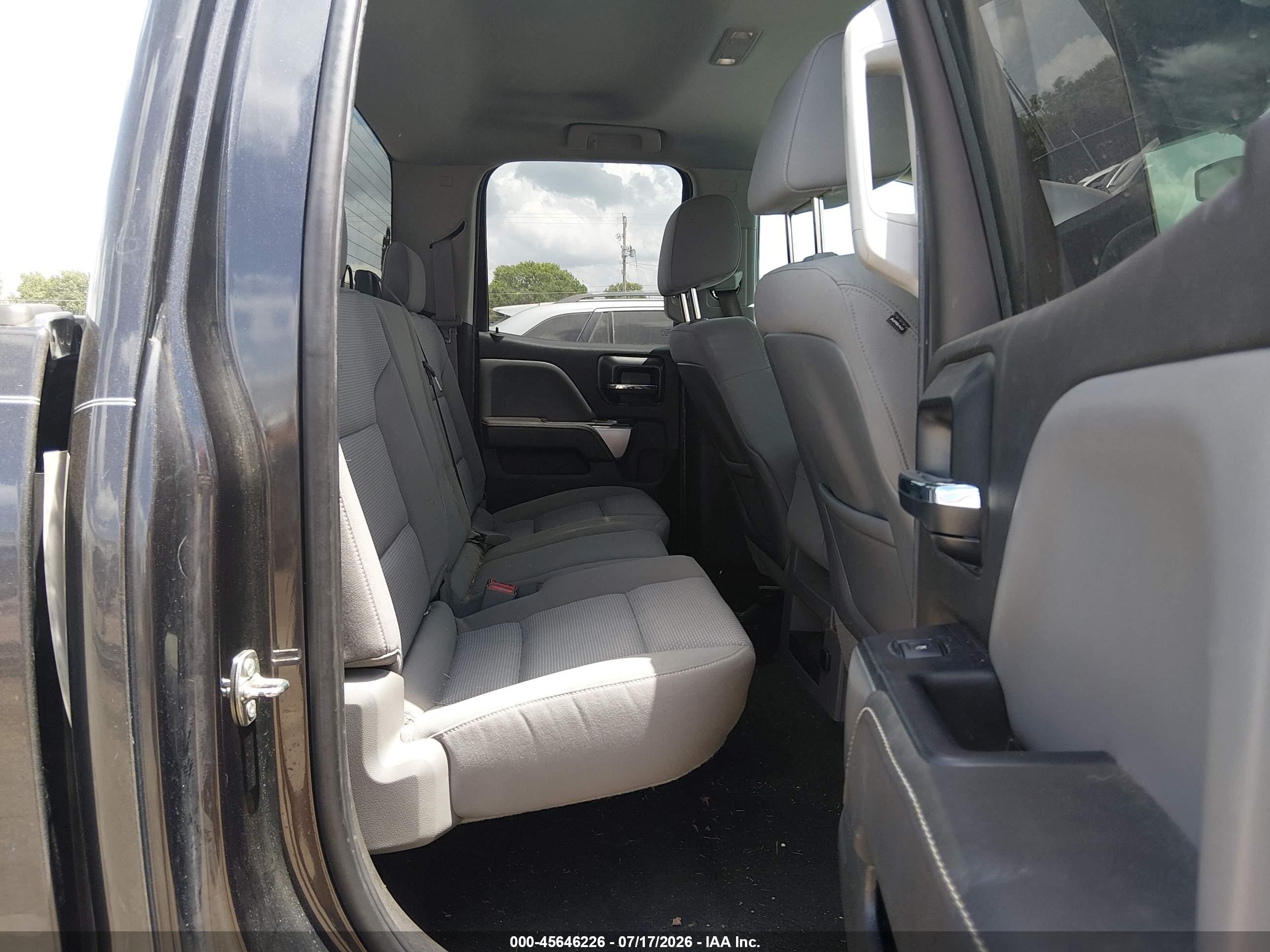 2015 Chevrolet Silverado 1500 Lt Серый vin: 1GCVKREC0FZ238944