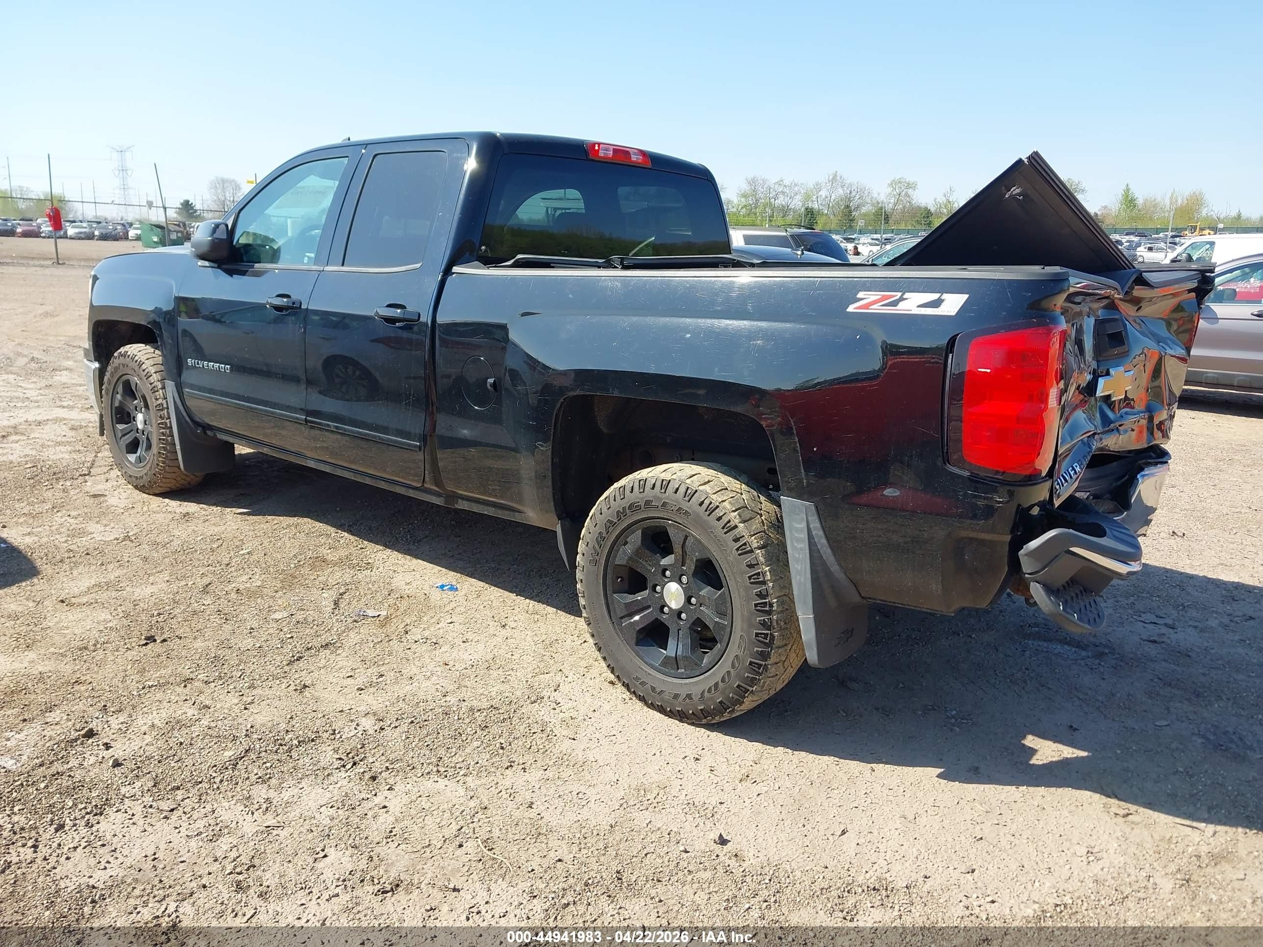 2015 Chevrolet Silverado 1500 2lt Black vin: 1GCVKREC0FZ282331