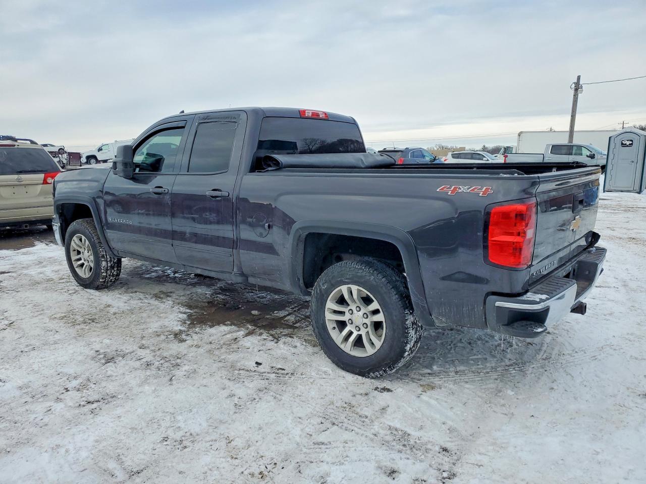 2015 Chevrolet 1500 Black vin: 1GCVKREC0FZ419445