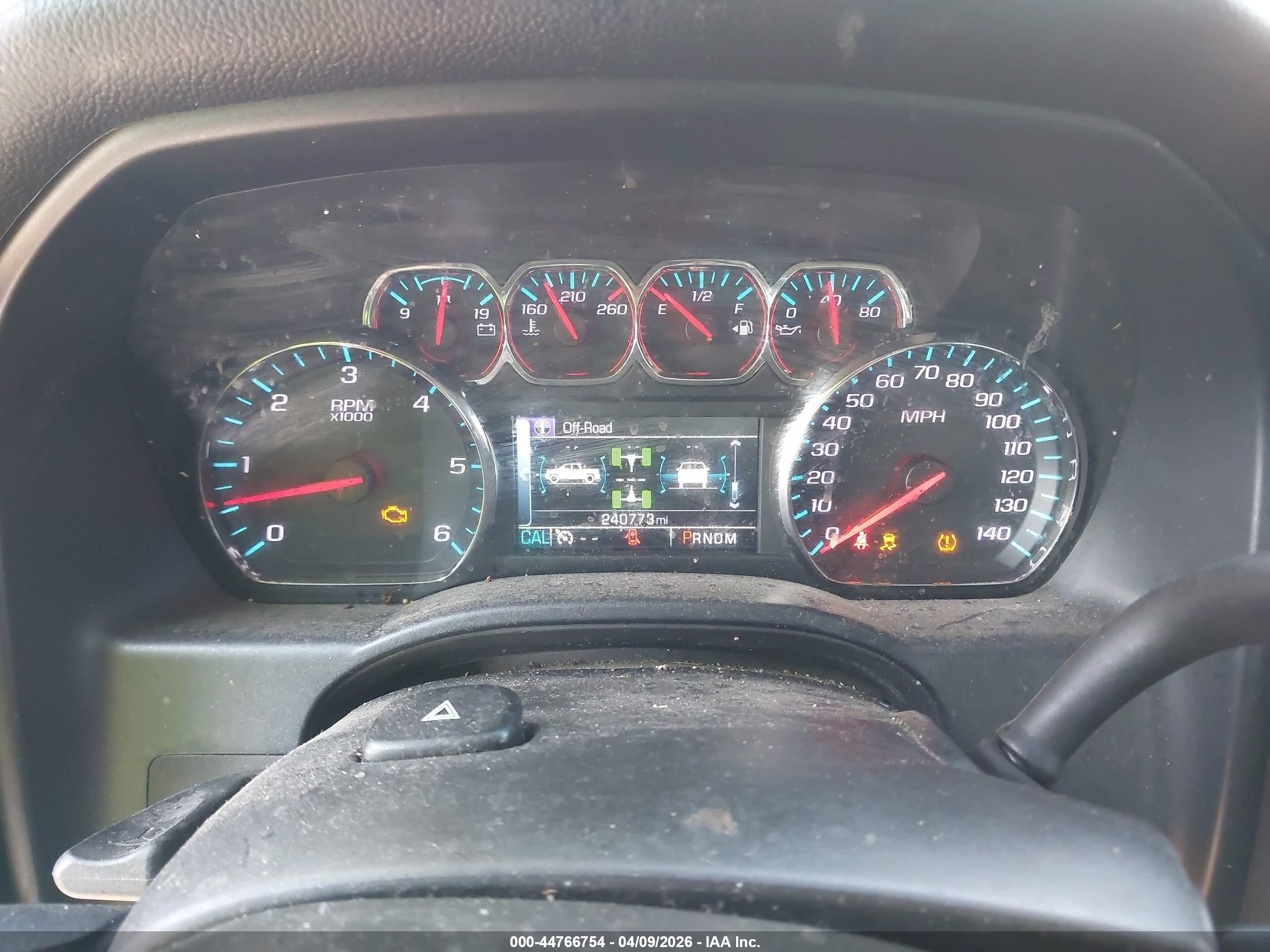 2016 Chevrolet Silverado 1500 1lt Серебряный vin: 1GCVKREC0GZ118725