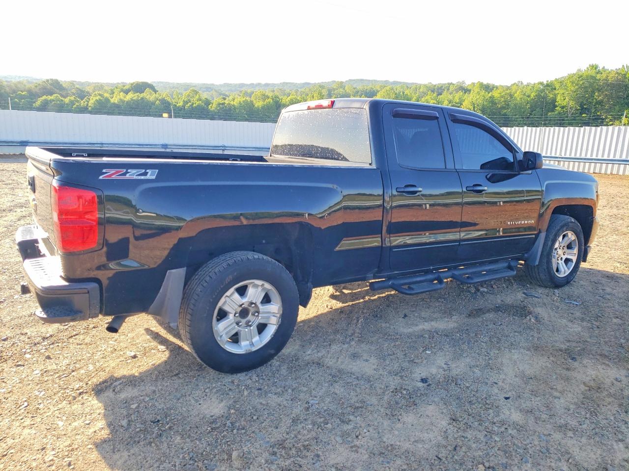2017 Chevrolet Silverado K1500 Lt Black vin: 1GCVKREC0HZ392928