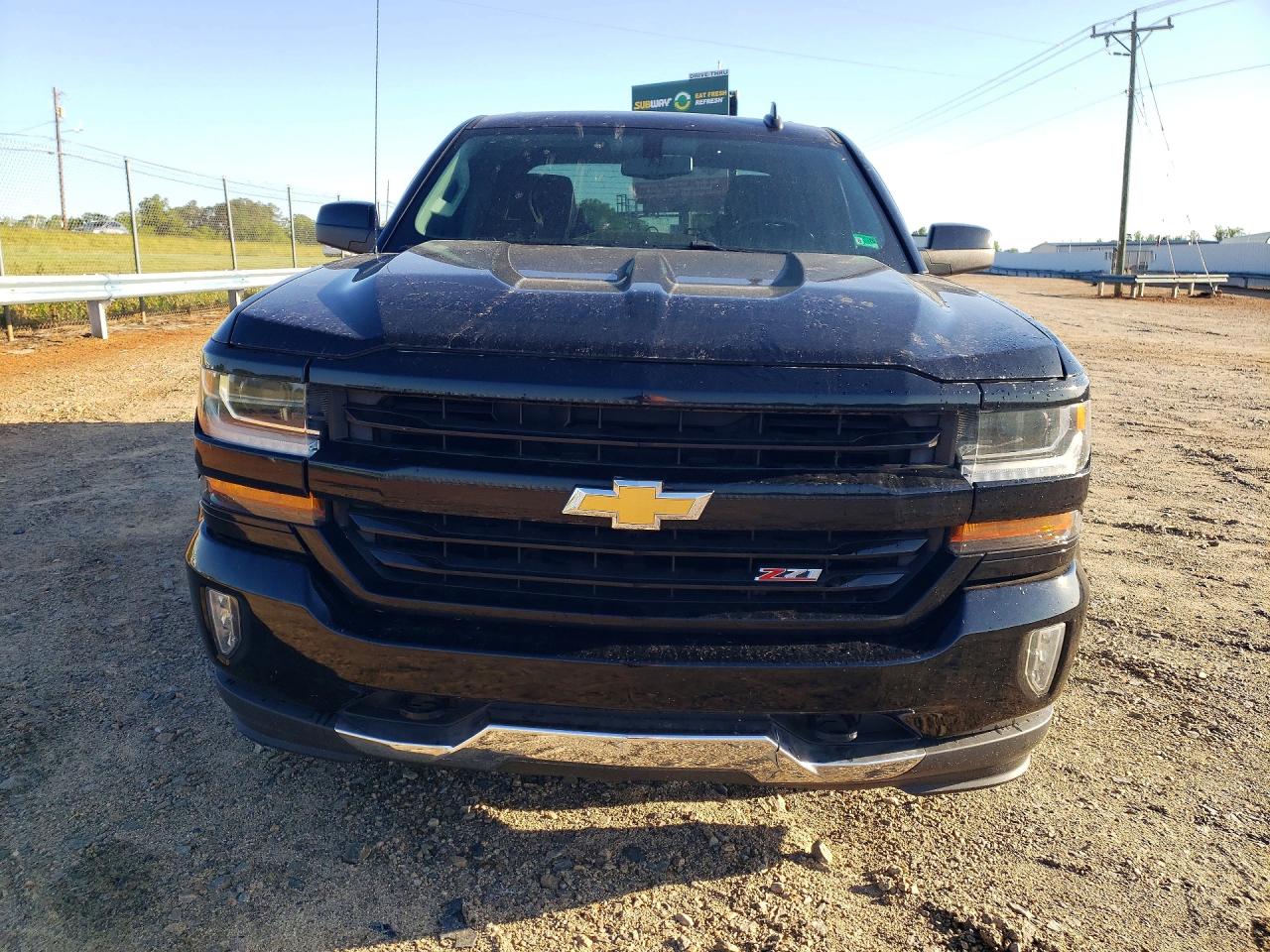 2017 Chevrolet Silverado K1500 Lt Black vin: 1GCVKREC0HZ392928