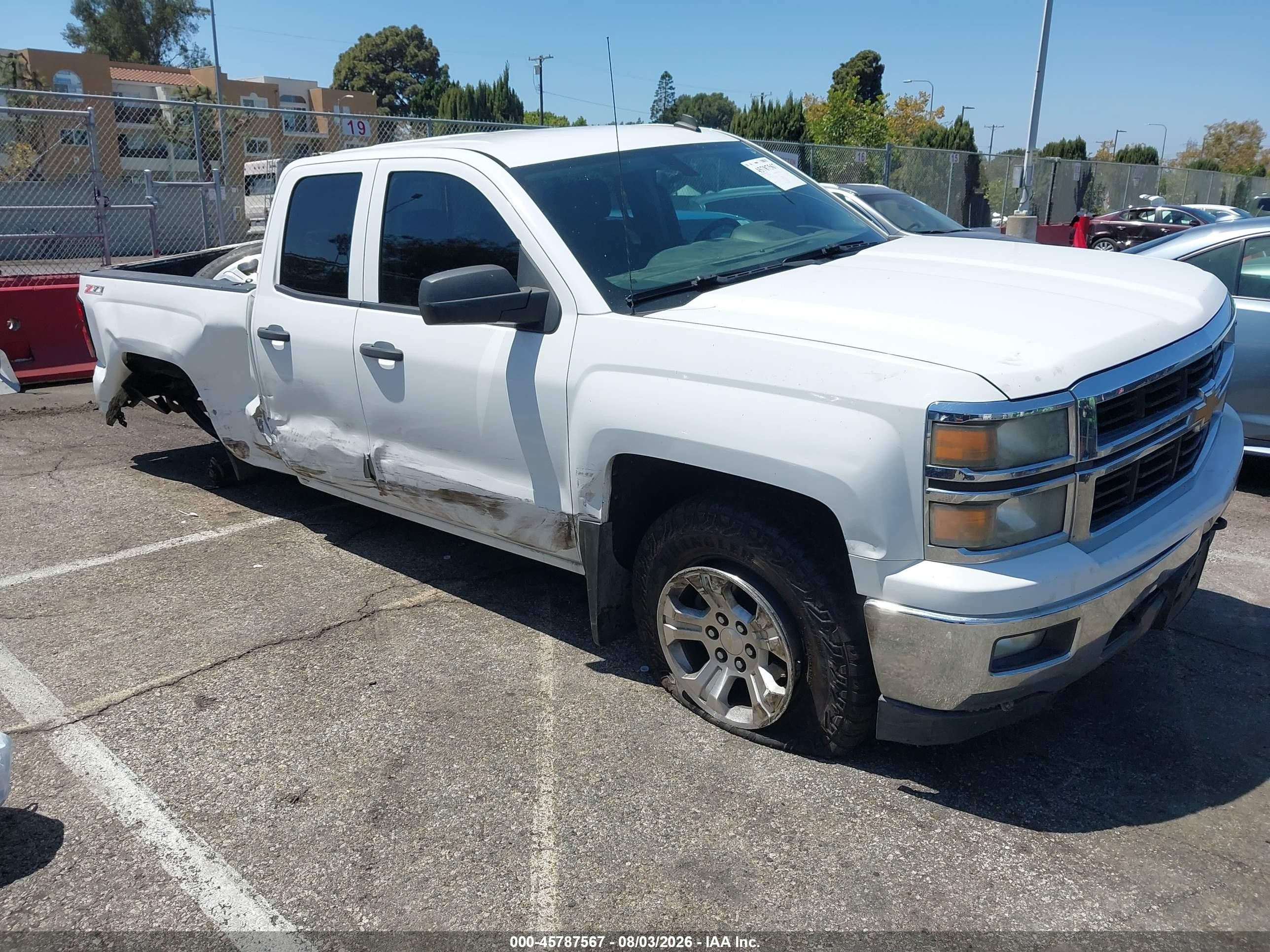 2014 Chevrolet Silverado 1500 Lt White vin: 1GCVKREC1EZ102675
