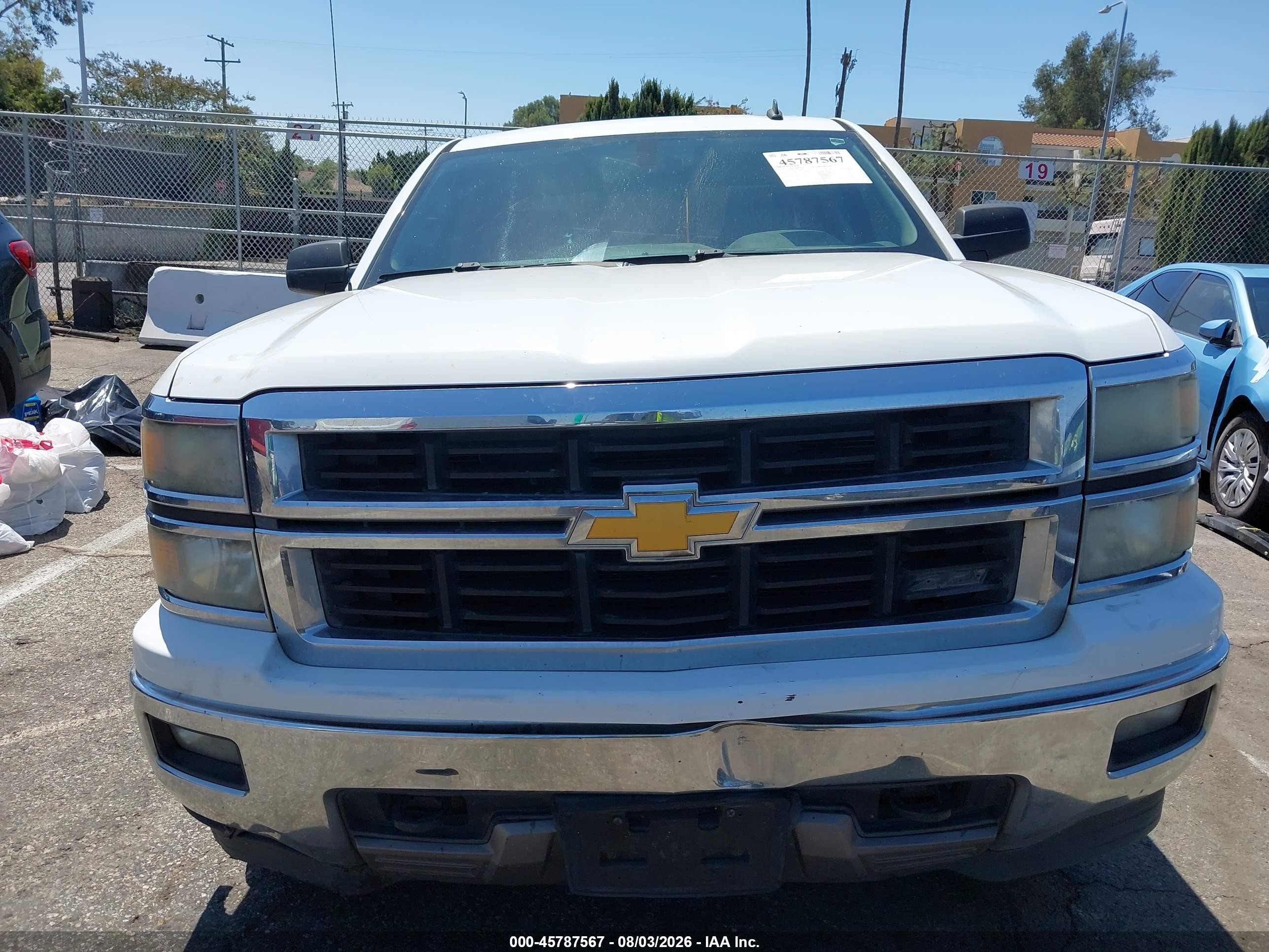 2014 Chevrolet Silverado 1500 Lt White vin: 1GCVKREC1EZ102675
