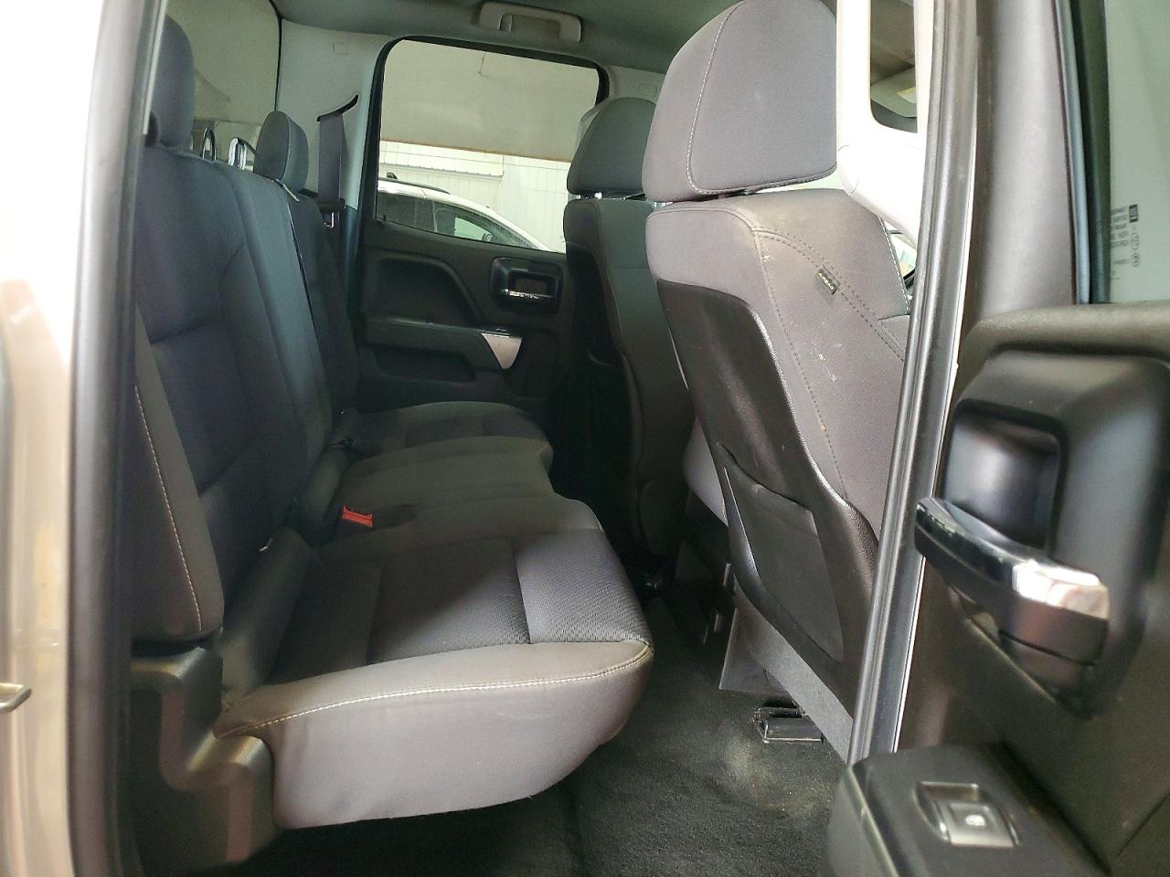 2014 Chevrolet Silverado K1500 Lt Silver vin: 1GCVKREC1EZ144795