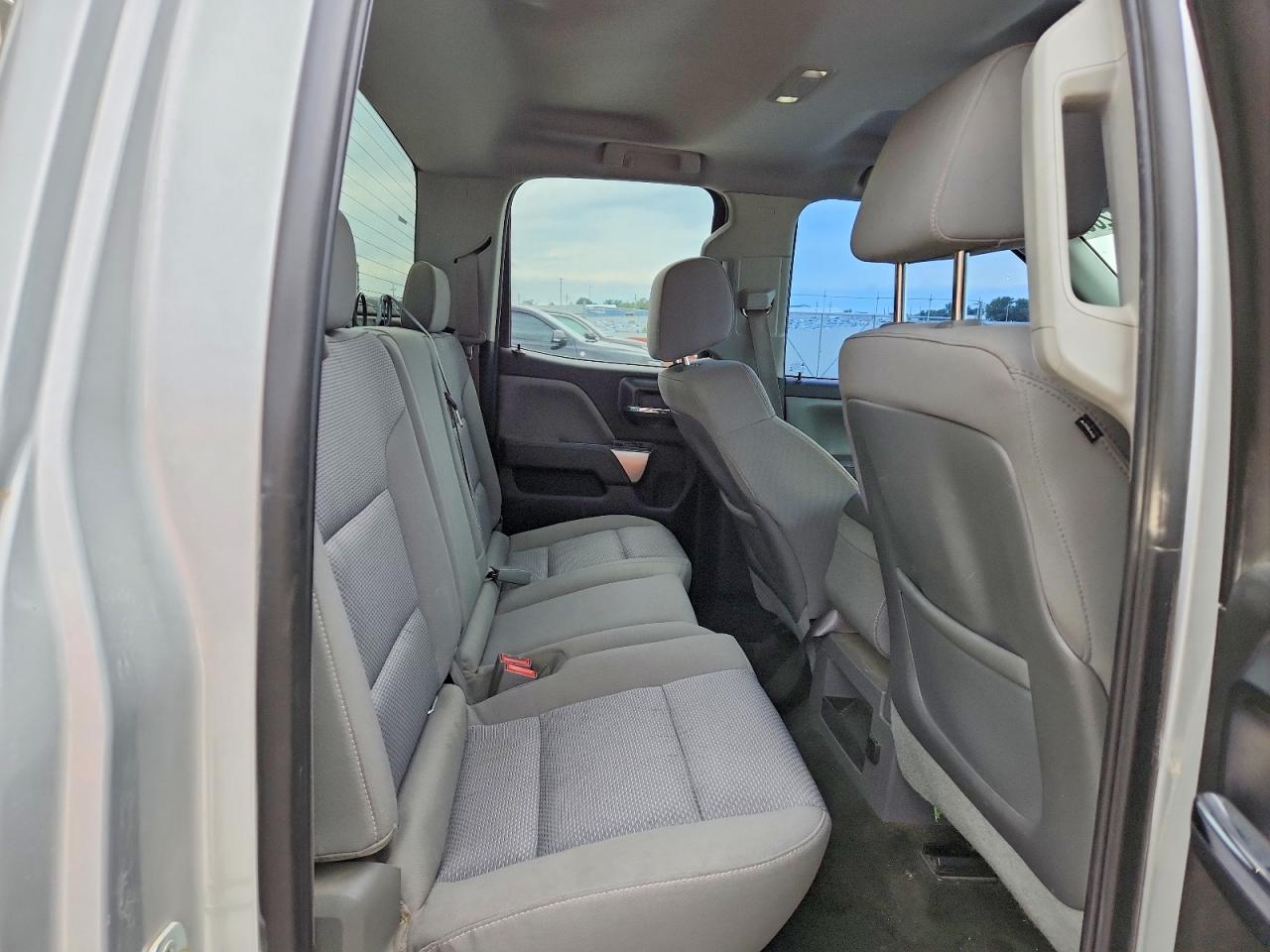 2014 Chevrolet Silverado K1500 Lt Серебряный vin: 1GCVKREC1EZ378998
