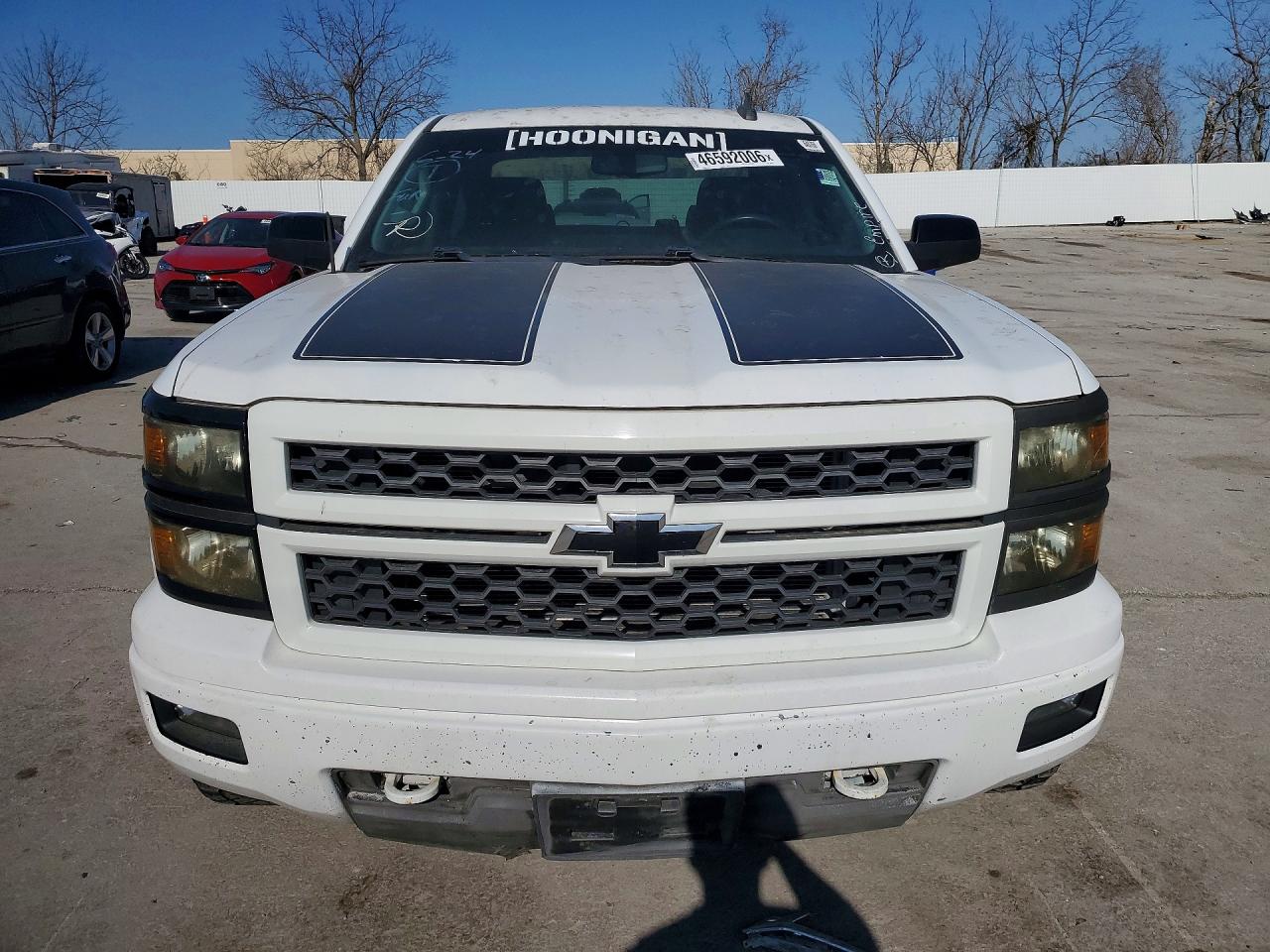2015 Chevrolet Silverado K1500 Lt Белый vin: 1GCVKREC1FZ223661
