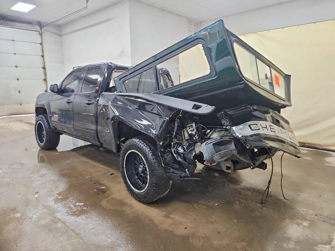 2015 Chevrolet Silverado K1500 Lt Black vin: 1GCVKREC1FZ321167