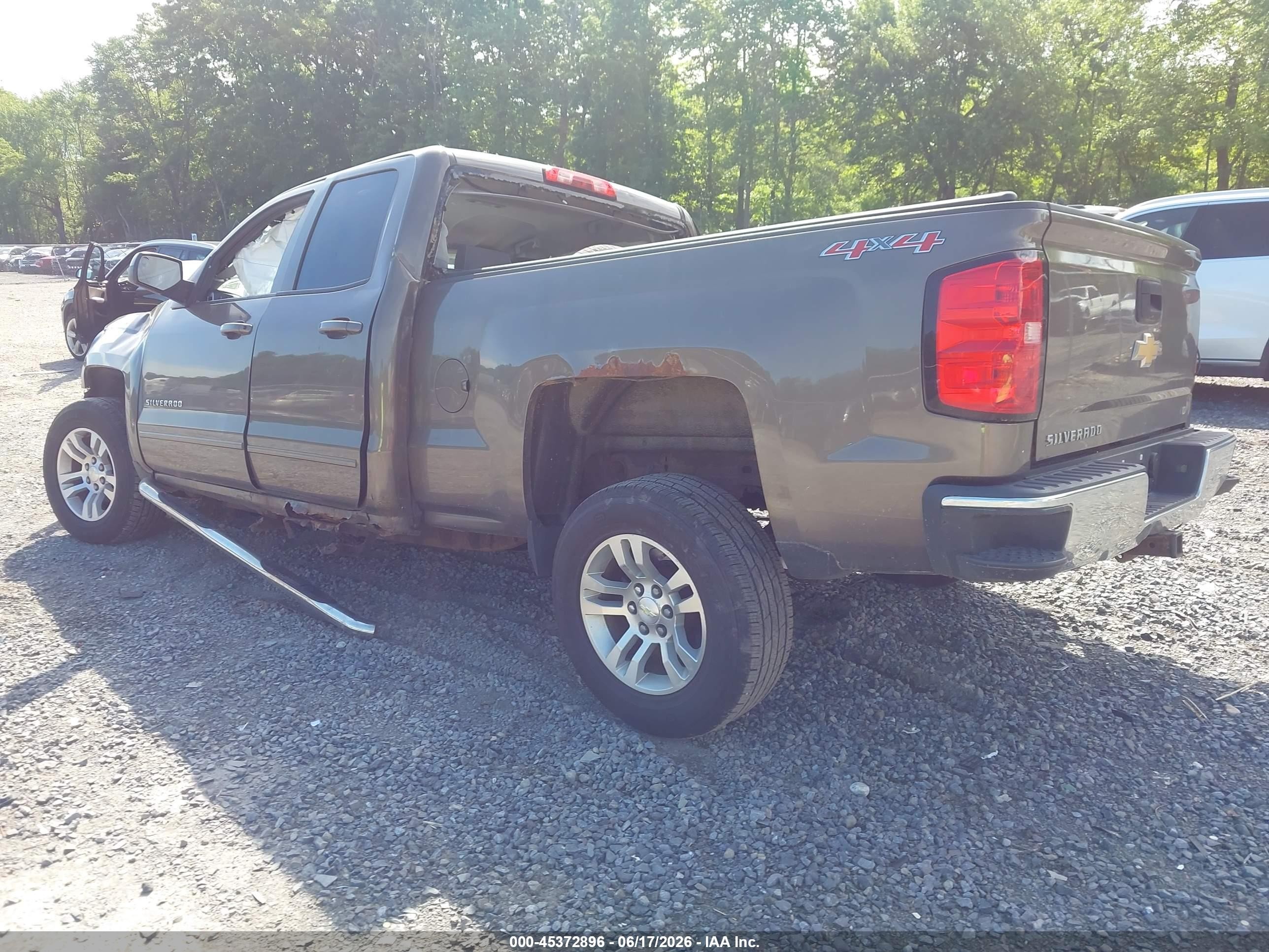 2015 Chevrolet Silverado 1500 Lt Коричневый vin: 1GCVKREC1FZ353262