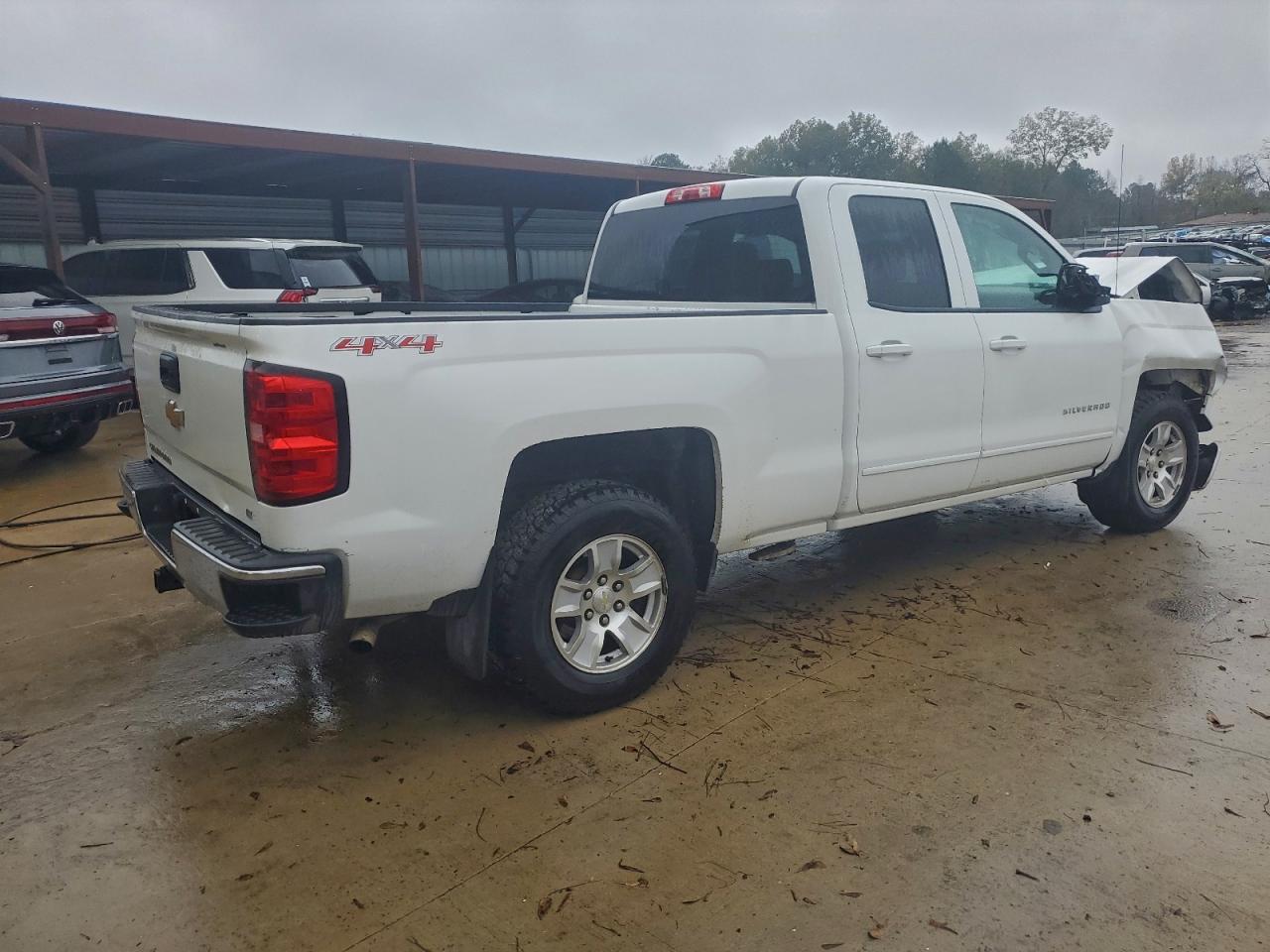 2015 Chevrolet Silverado K1500 Lt White vin: 1GCVKREC1FZ369137