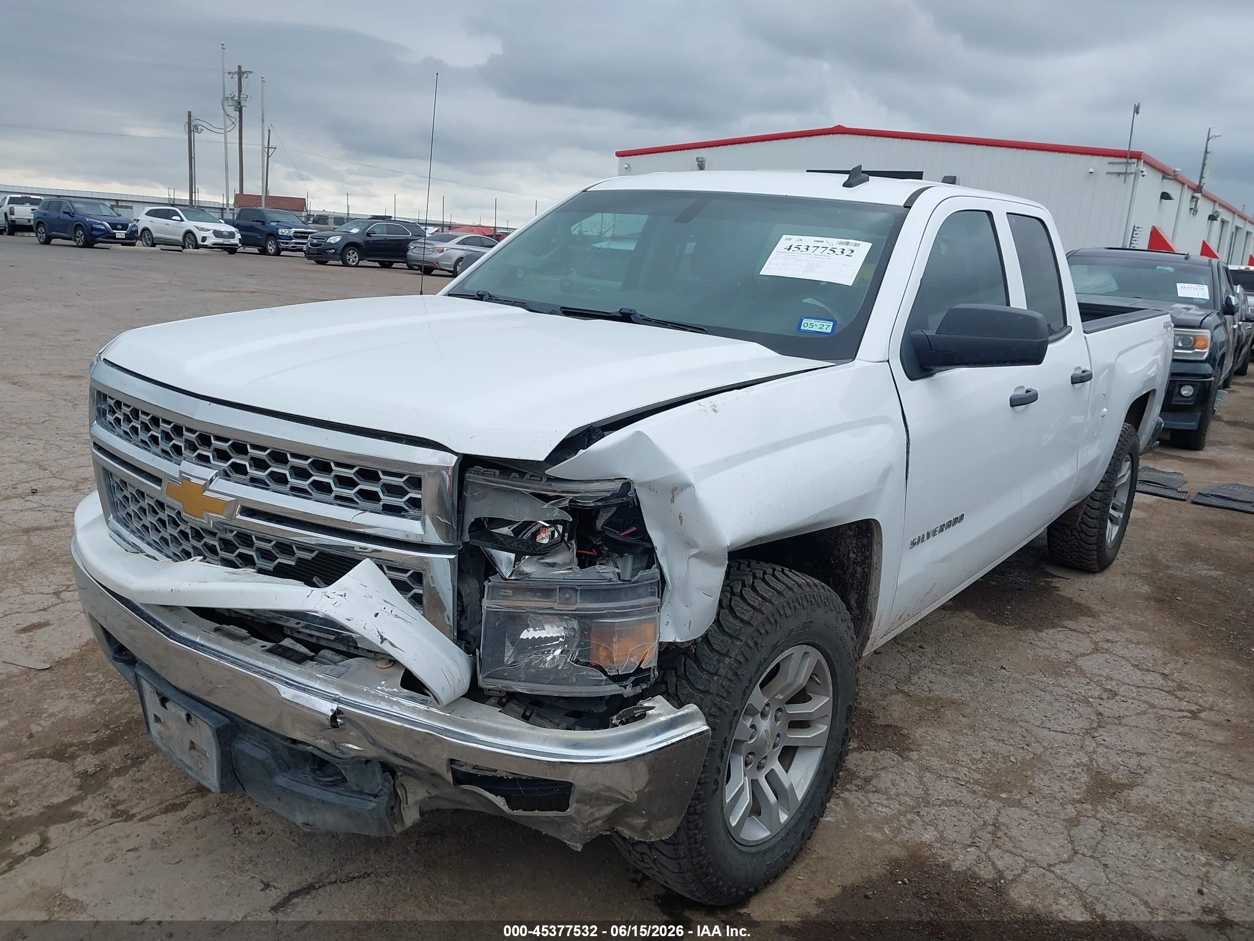 2014 Chevrolet Silverado 1500 Lt White vin: 1GCVKREC2EZ191026