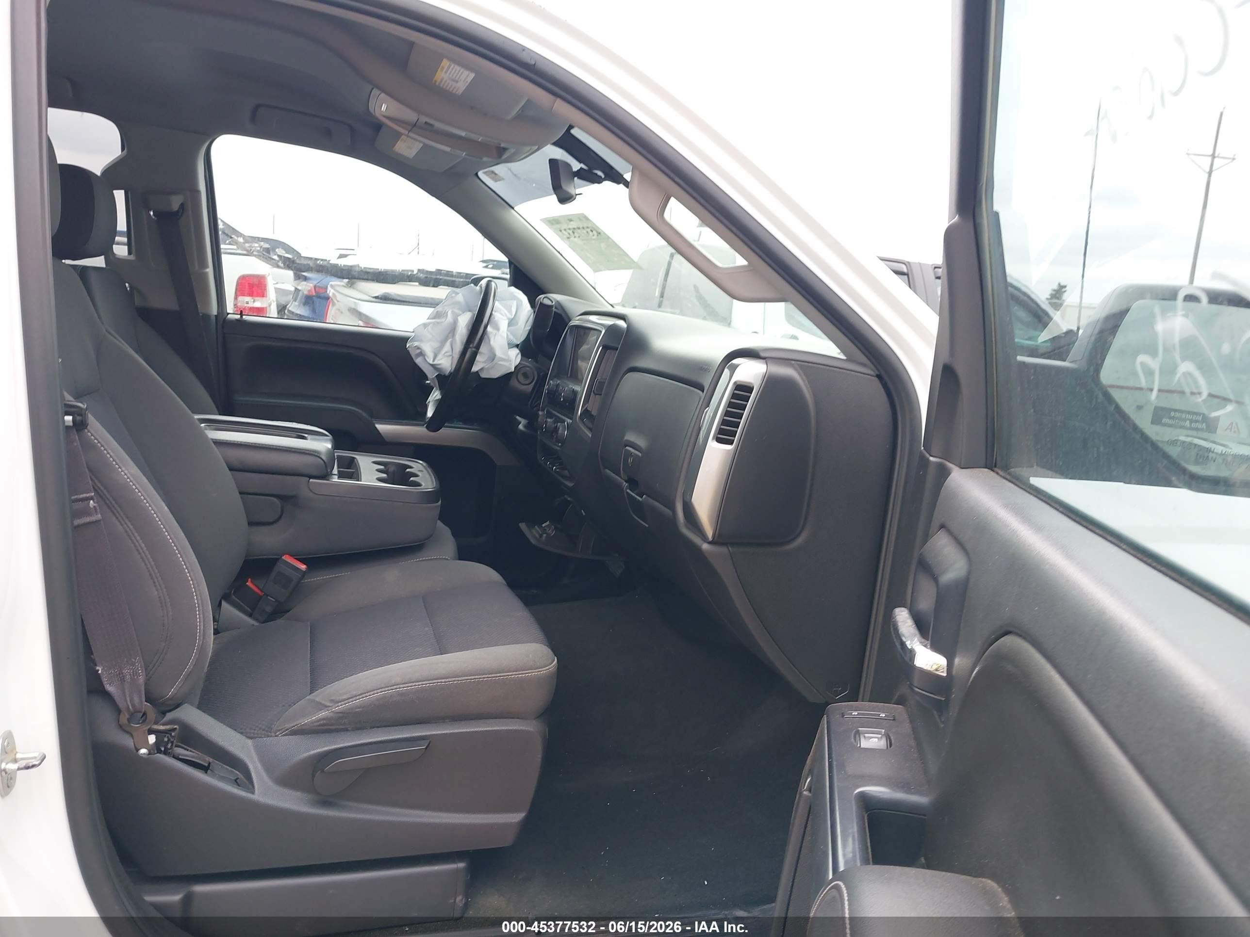 2014 Chevrolet Silverado 1500 Lt White vin: 1GCVKREC2EZ191026