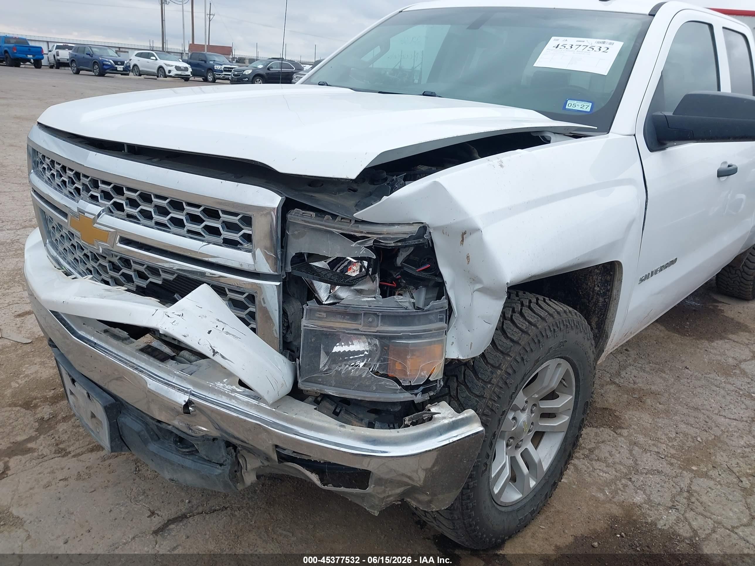 2014 Chevrolet Silverado 1500 Lt White vin: 1GCVKREC2EZ191026