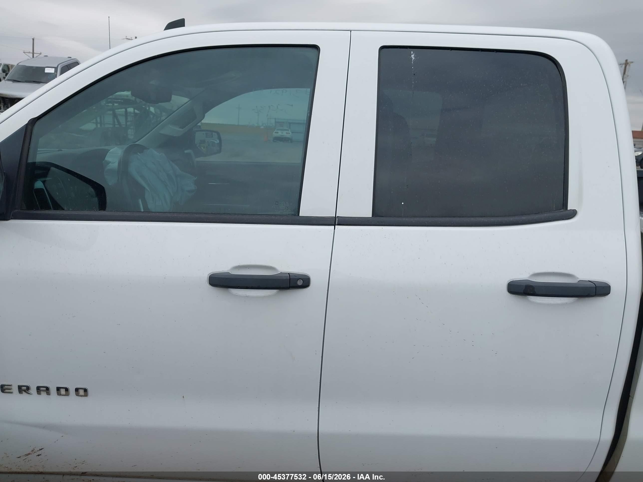 2014 Chevrolet Silverado 1500 Lt White vin: 1GCVKREC2EZ191026