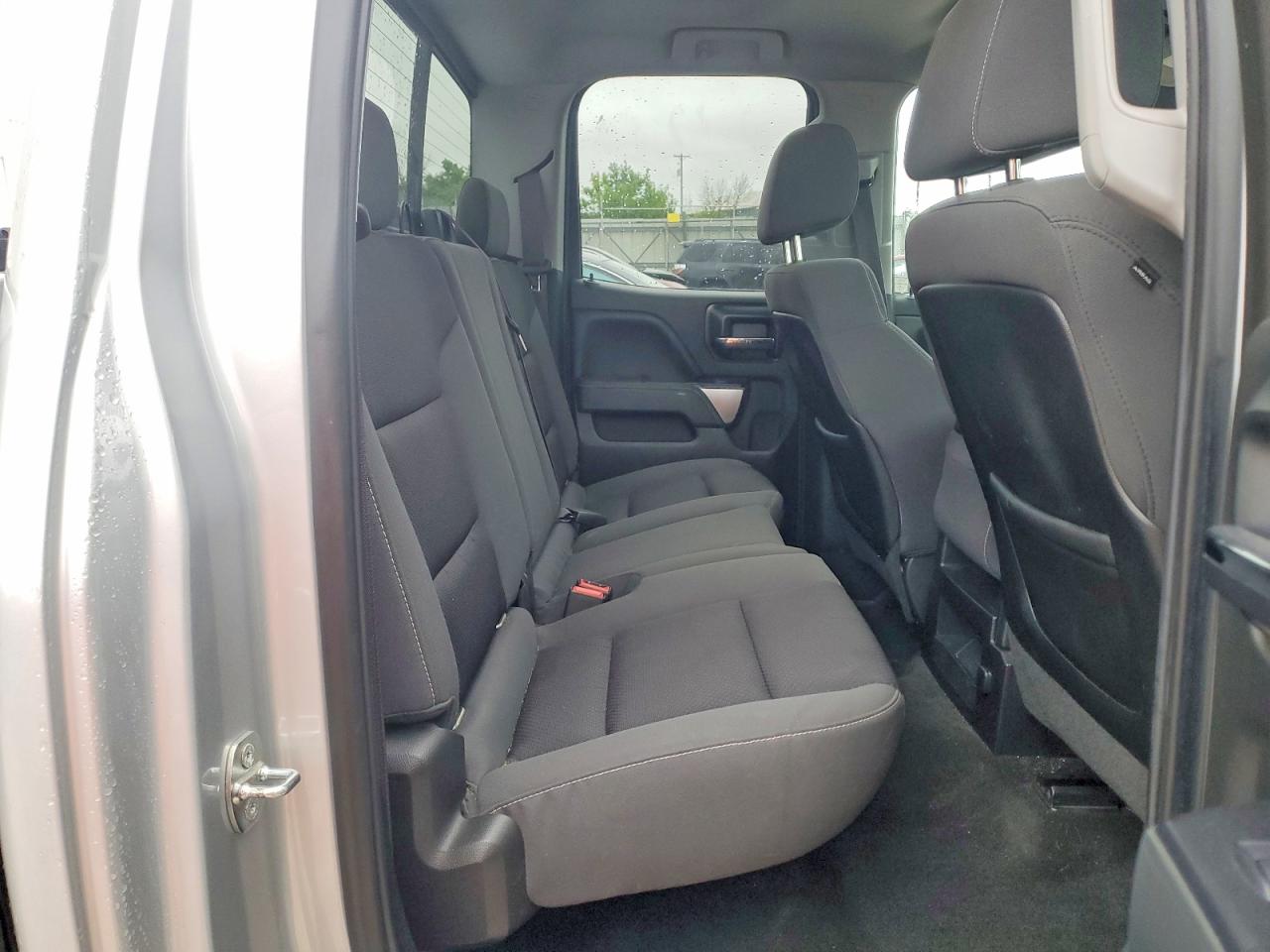 2014 Chevrolet Silverado K1500 Lt Silver vin: 1GCVKREC2EZ332953