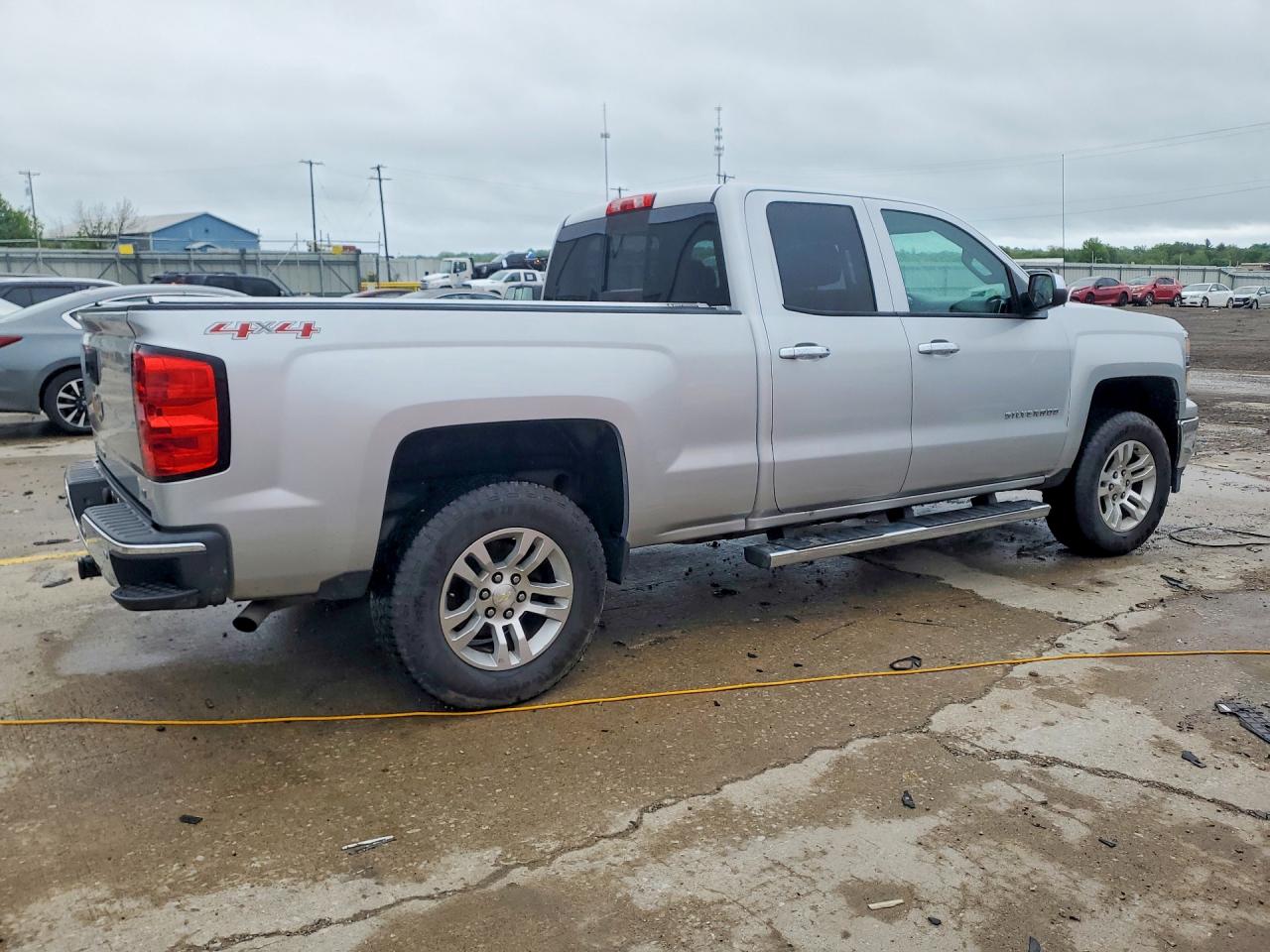 2014 Chevrolet Silverado K1500 Lt Silver vin: 1GCVKREC2EZ332953
