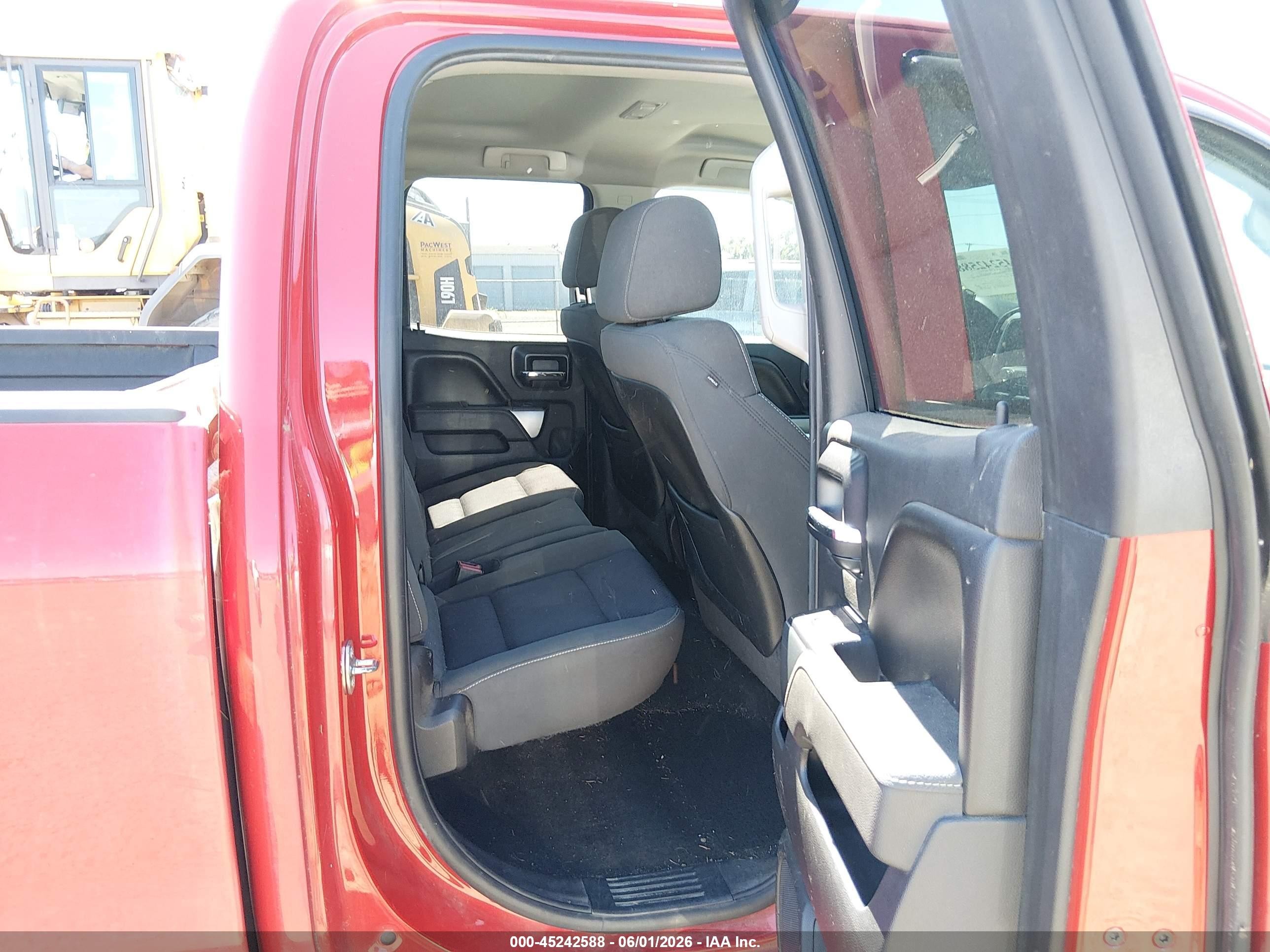 2015 Chevrolet Silverado 1500 1lt Красный vin: 1GCVKREC2FZ166600