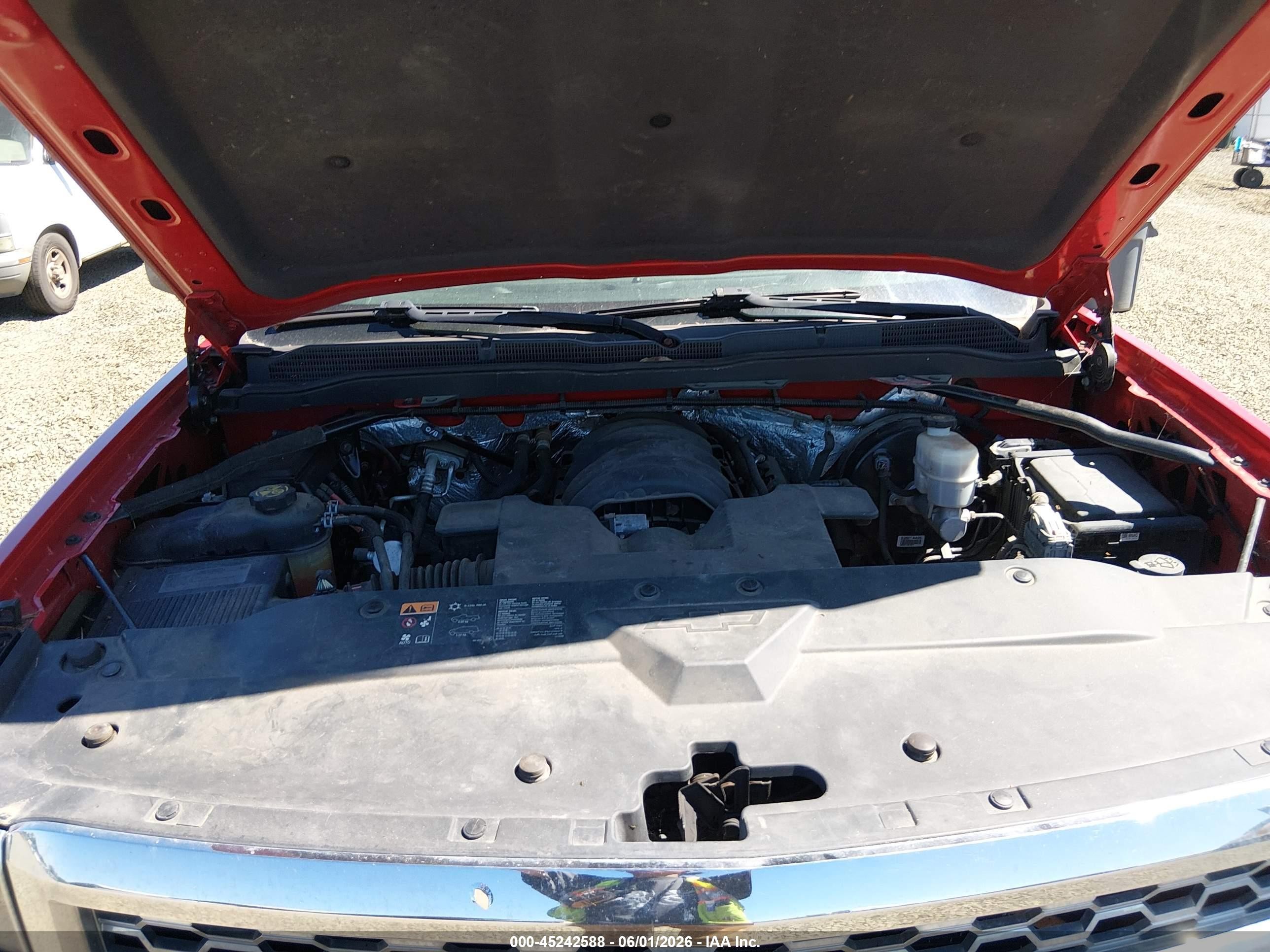 2015 Chevrolet Silverado 1500 1lt Красный vin: 1GCVKREC2FZ166600