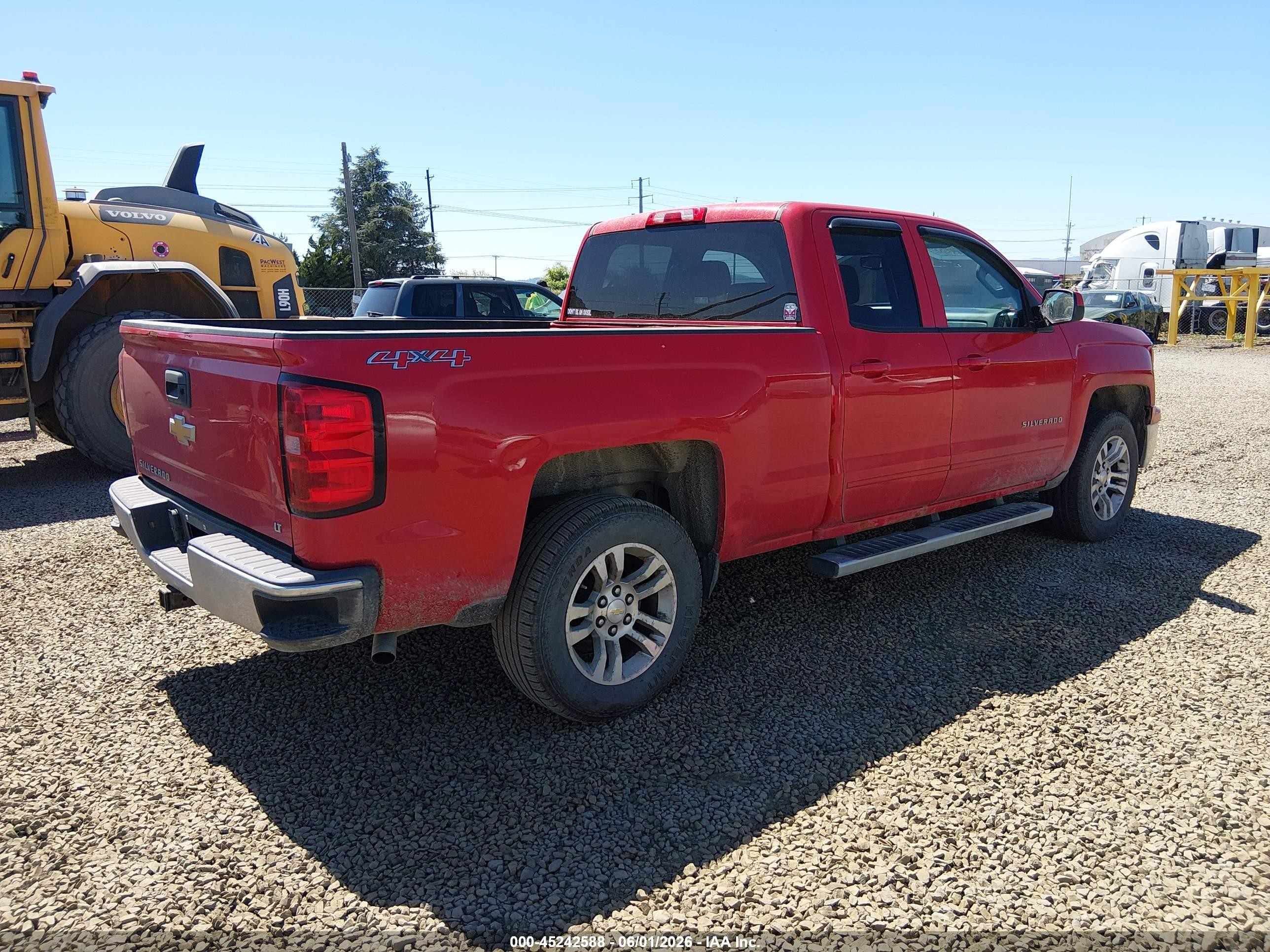 2015 Chevrolet Silverado 1500 1lt Красный vin: 1GCVKREC2FZ166600