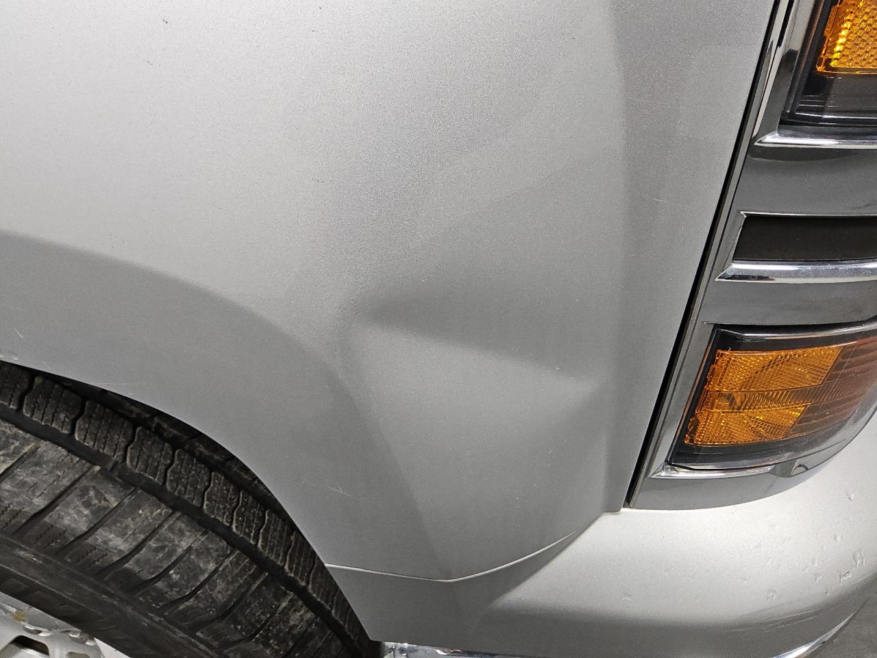 2015 Chevrolet Silverado K1500 Lt Silver vin: 1GCVKREC2FZ175118 Damage: Right Front Fender, Dent(S) W/No Paint Dmg, 8 To 9 Inches