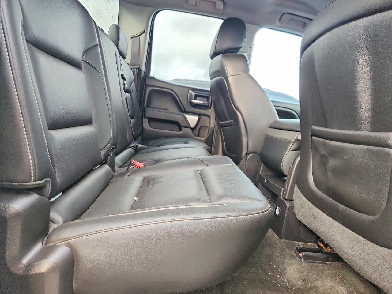 2015 Chevrolet Silverado K1500 Lt Белый vin: 1GCVKREC2FZ176897