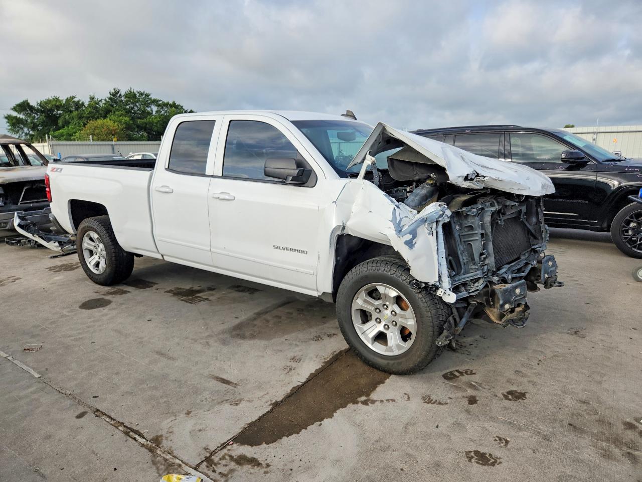 2015 Chevrolet Silverado K1500 Lt Белый vin: 1GCVKREC2FZ176897