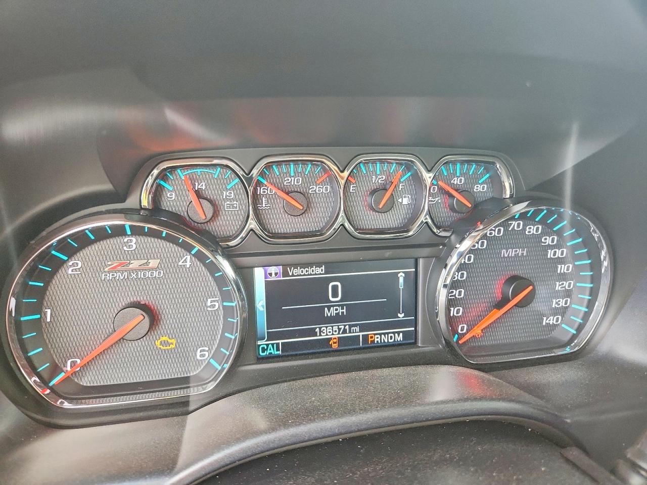 2015 Chevrolet Silverado K1500 Lt Белый vin: 1GCVKREC2FZ176897