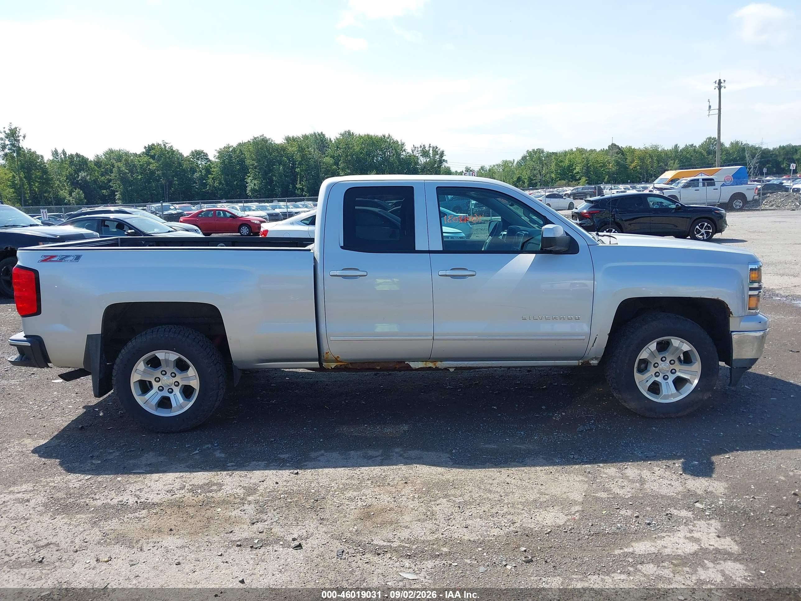 2015 Chevrolet Silverado 1500 Lt Silver vin: 1GCVKREC2FZ214712