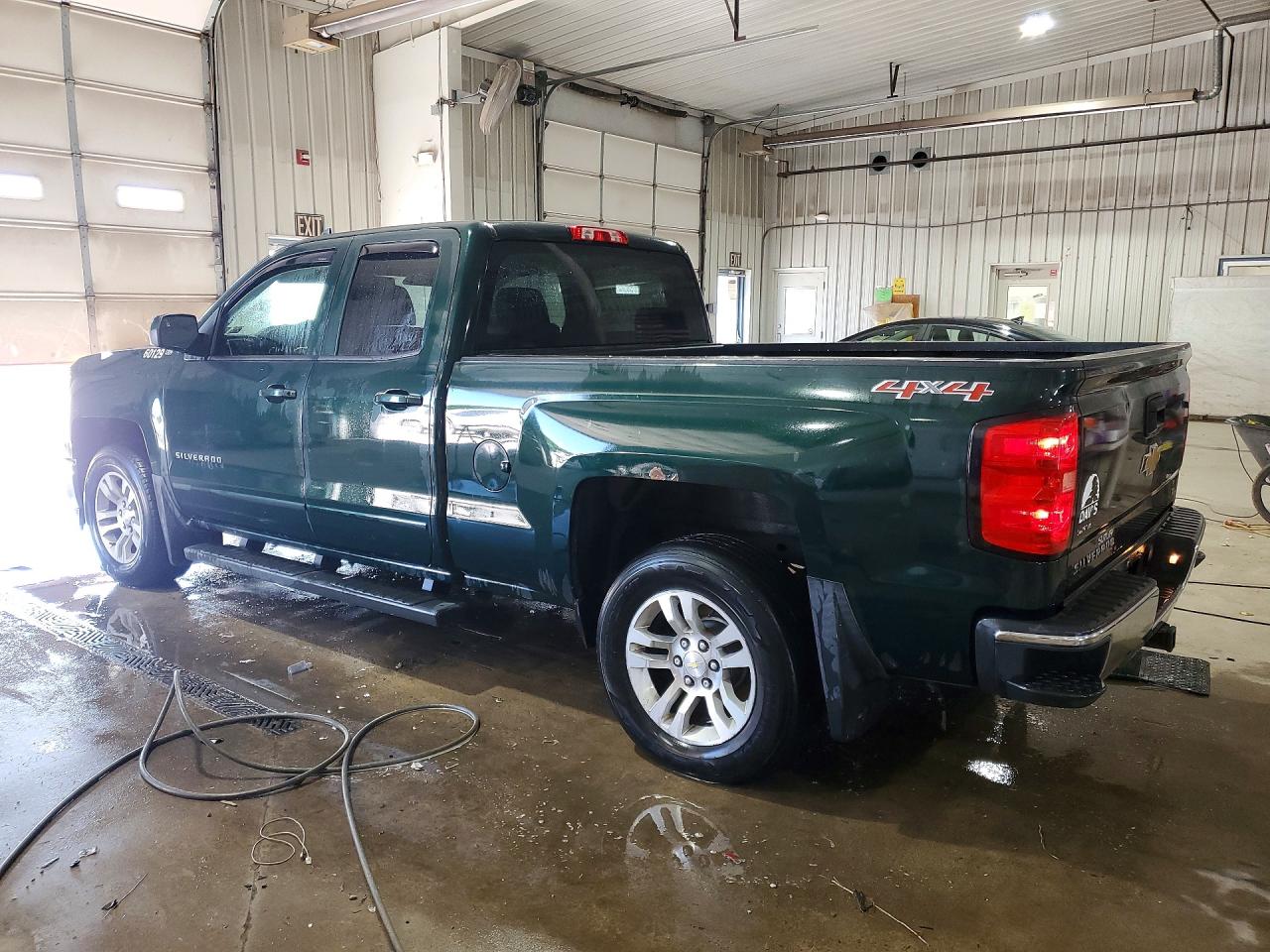 2015 Chevrolet Silverado K1500 Lt Зеленый vin: 1GCVKREC2FZ249573