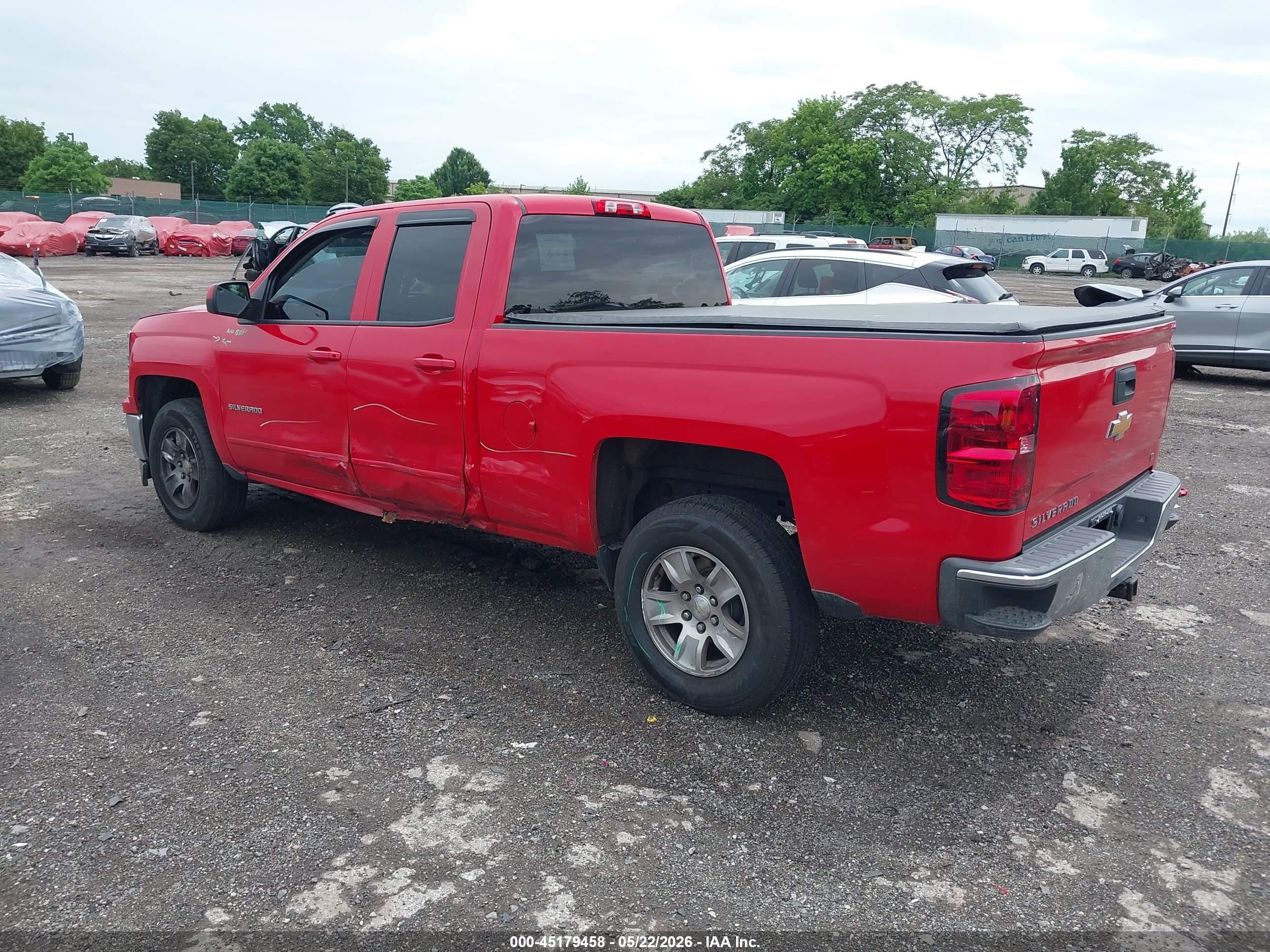 2015 Chevrolet Silverado 1500 1lt Red vin: 1GCVKREC2FZ375724