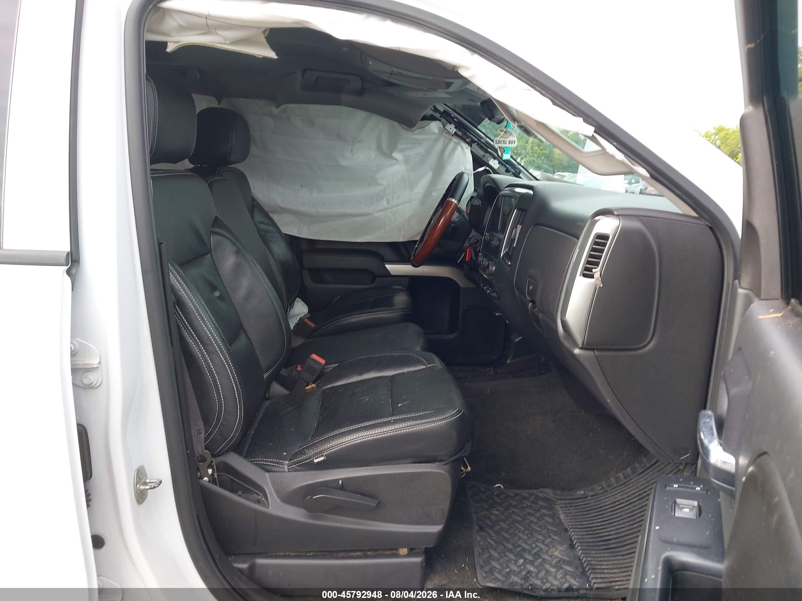 2015 Chevrolet Silverado 1500 Lt White vin: 1GCVKREC2FZ422556