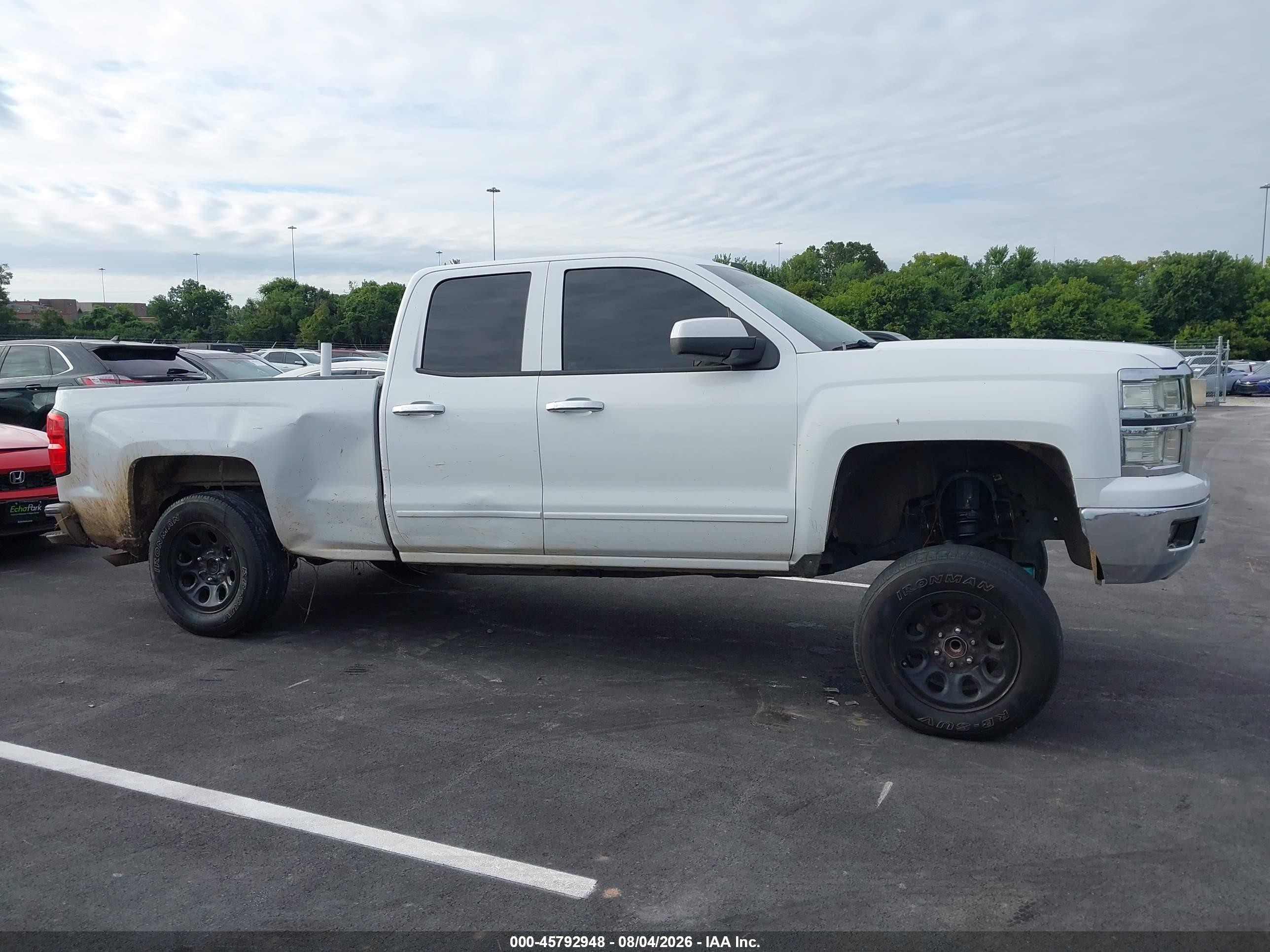 2015 Chevrolet Silverado 1500 Lt White vin: 1GCVKREC2FZ422556