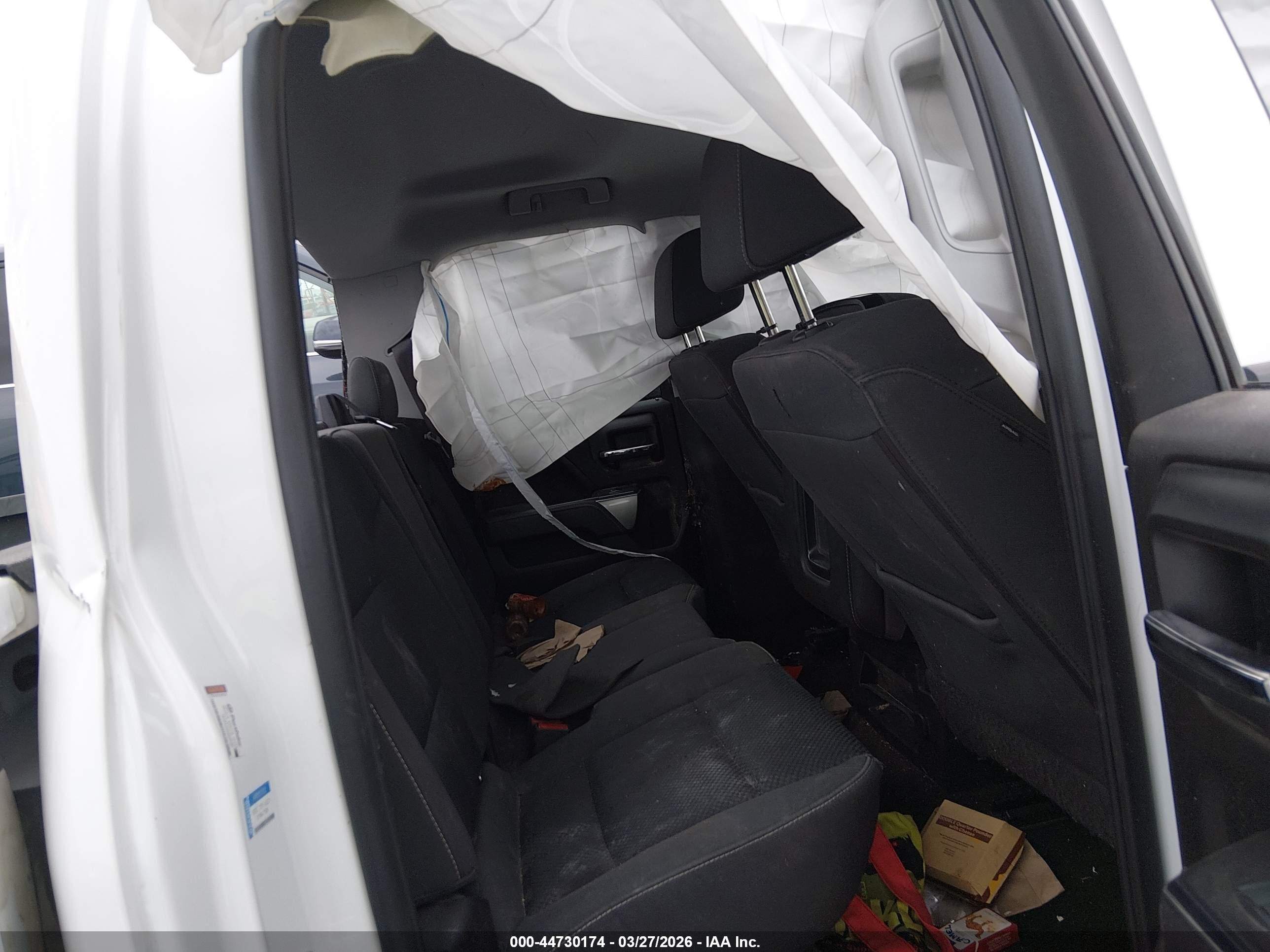 2017 Chevrolet Silverado 1500 1lt White vin: 1GCVKREC2HZ332438