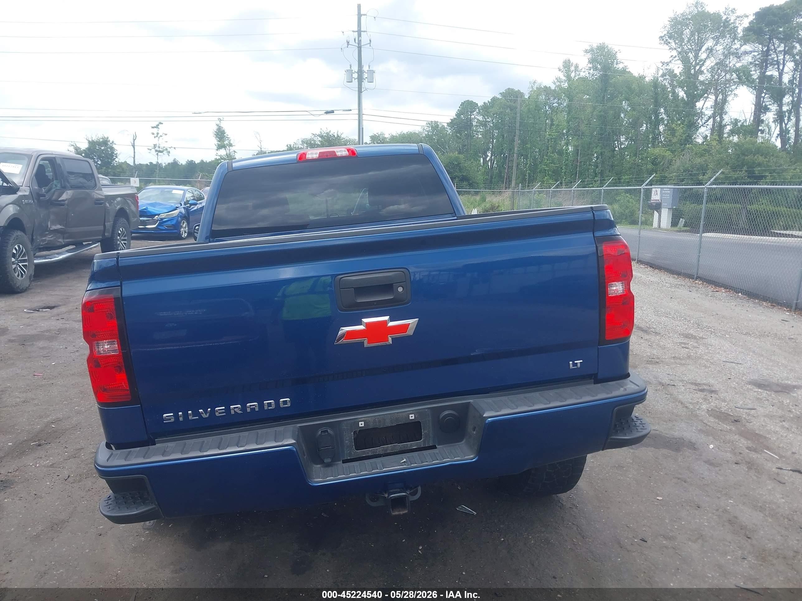 2017 Chevrolet Silverado 1500 2lt Blue vin: 1GCVKREC2HZ341138