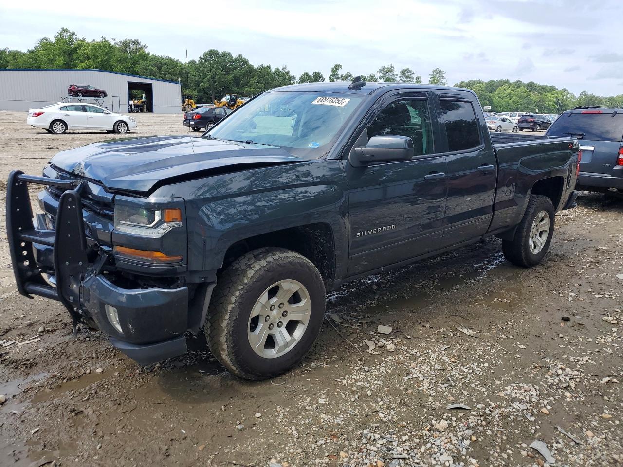 2017 Chevrolet Silverado K1500 Lt Green vin: 1GCVKREC2HZ374334