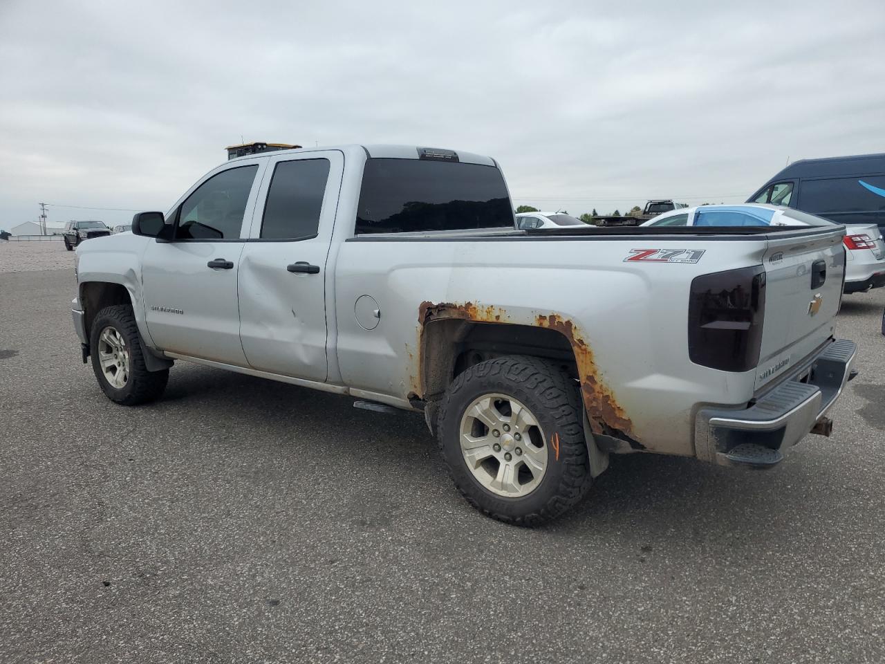 2014 Chevrolet Silverado K1500 Lt Silver vin: 1GCVKREC3EZ120417