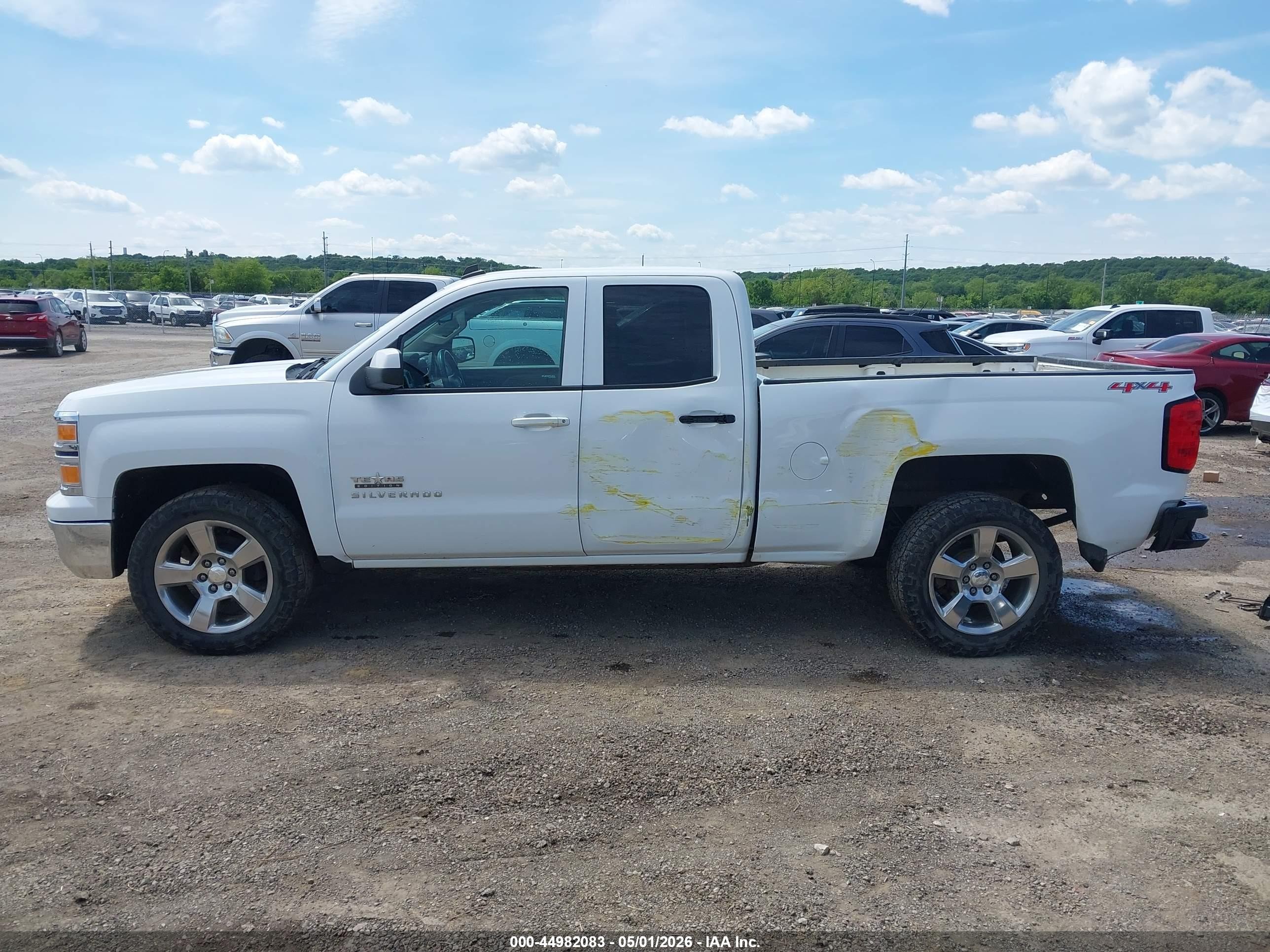 2014 Chevrolet Silverado 1500 1lt Белый vin: 1GCVKREC3EZ128808