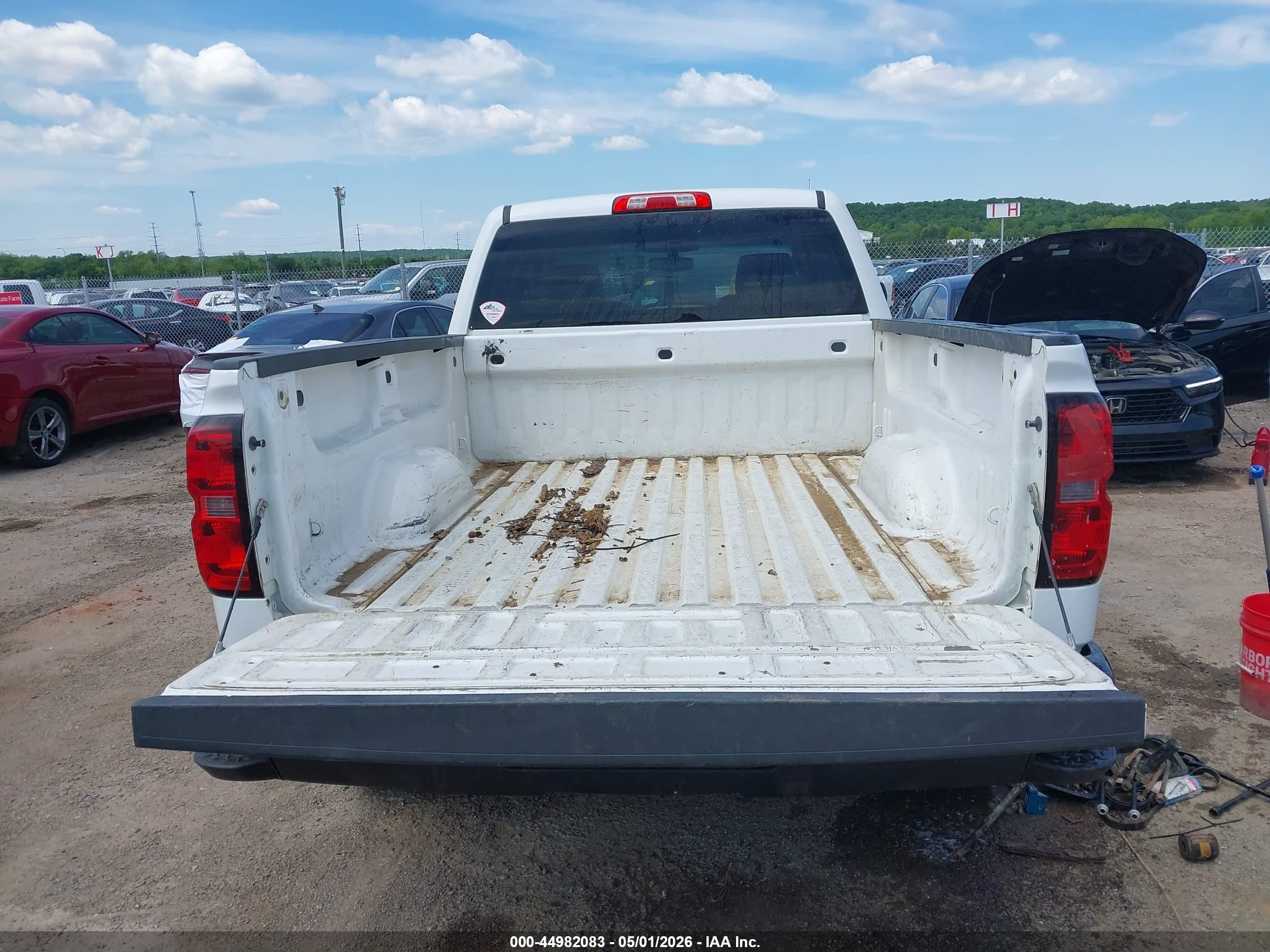 2014 Chevrolet Silverado 1500 1lt Белый vin: 1GCVKREC3EZ128808