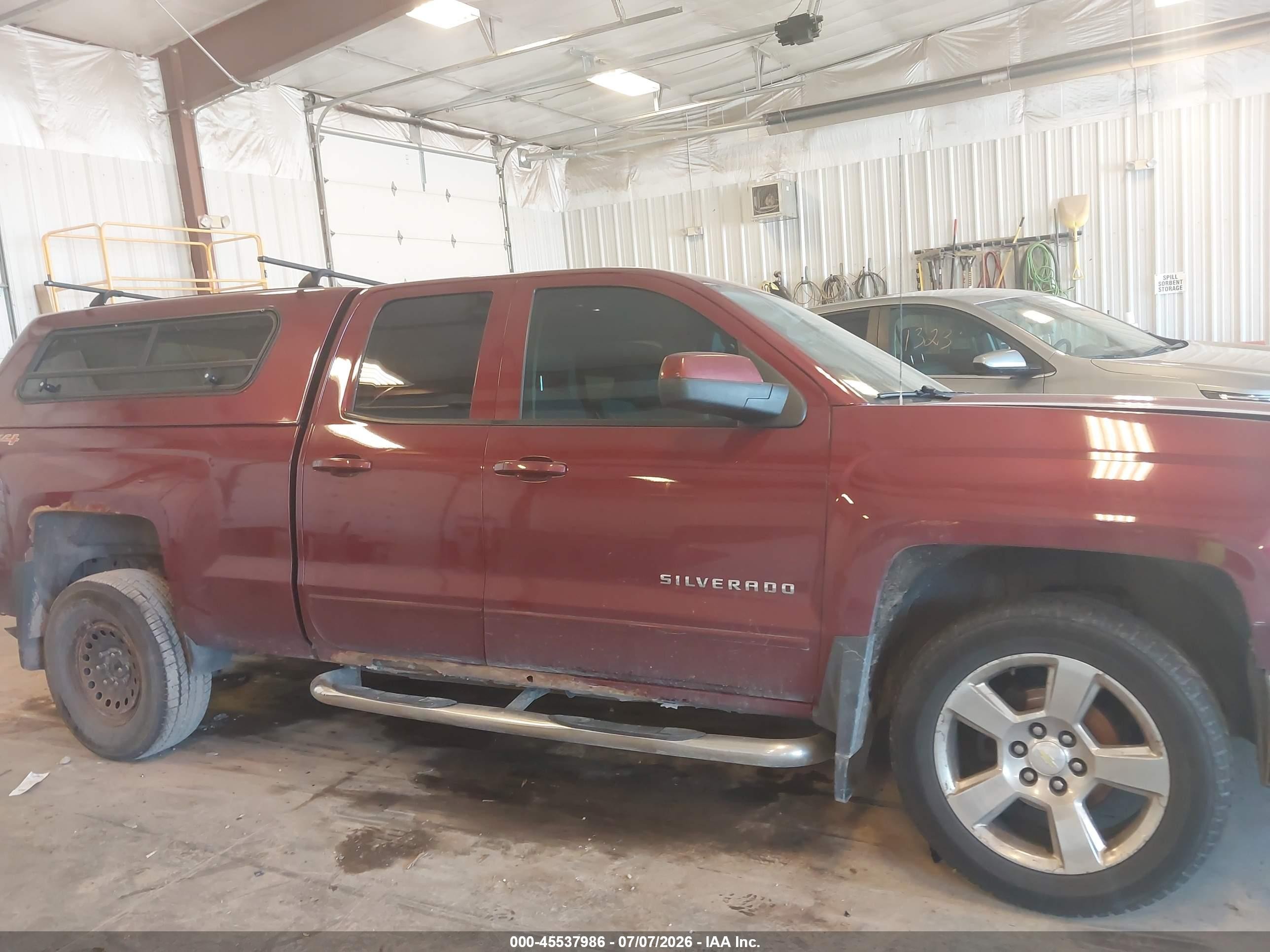 2015 Chevrolet Silverado 1500 Lt Red vin: 1GCVKREC3FZ193837