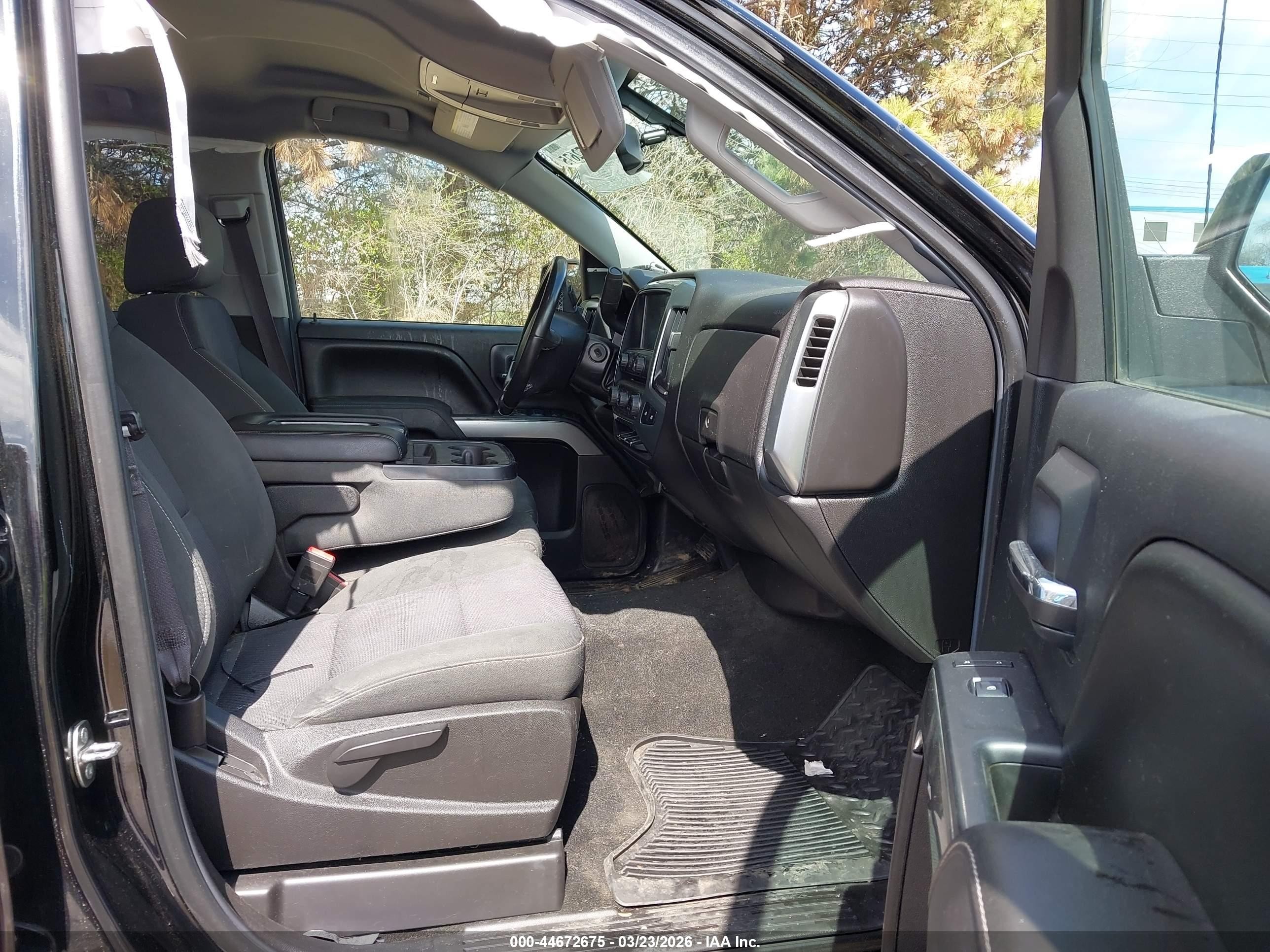 2015 Chevrolet Silverado 1500 1lt Black vin: 1GCVKREC3FZ253633