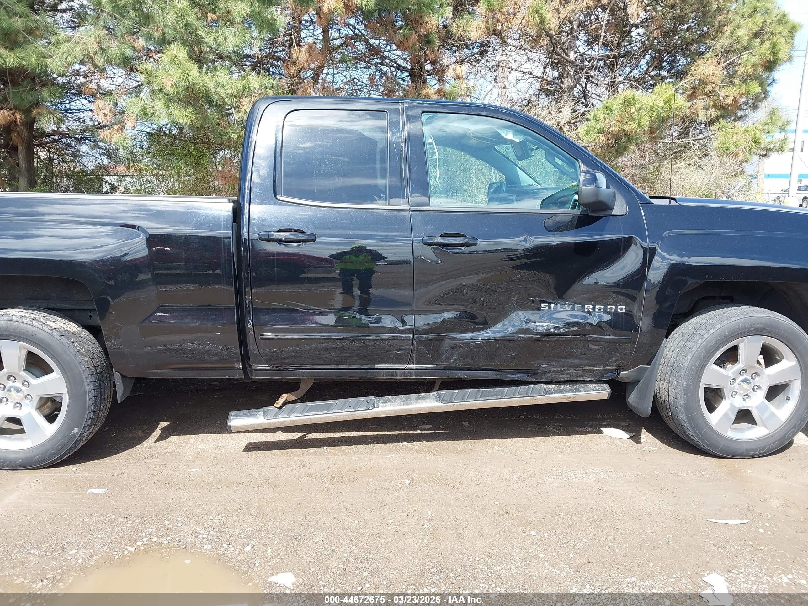 2015 Chevrolet Silverado 1500 1lt Black vin: 1GCVKREC3FZ253633