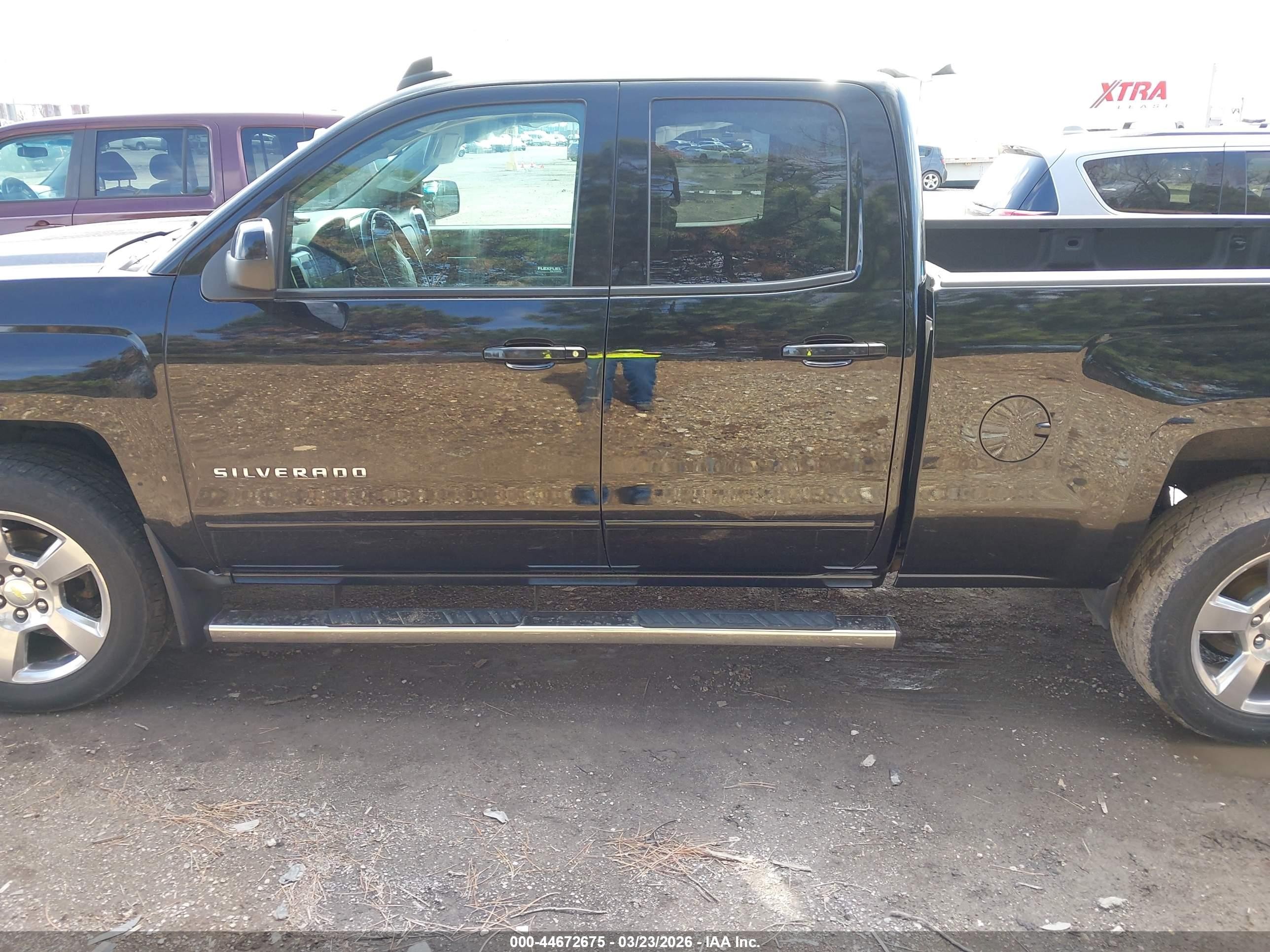 2015 Chevrolet Silverado 1500 1lt Black vin: 1GCVKREC3FZ253633