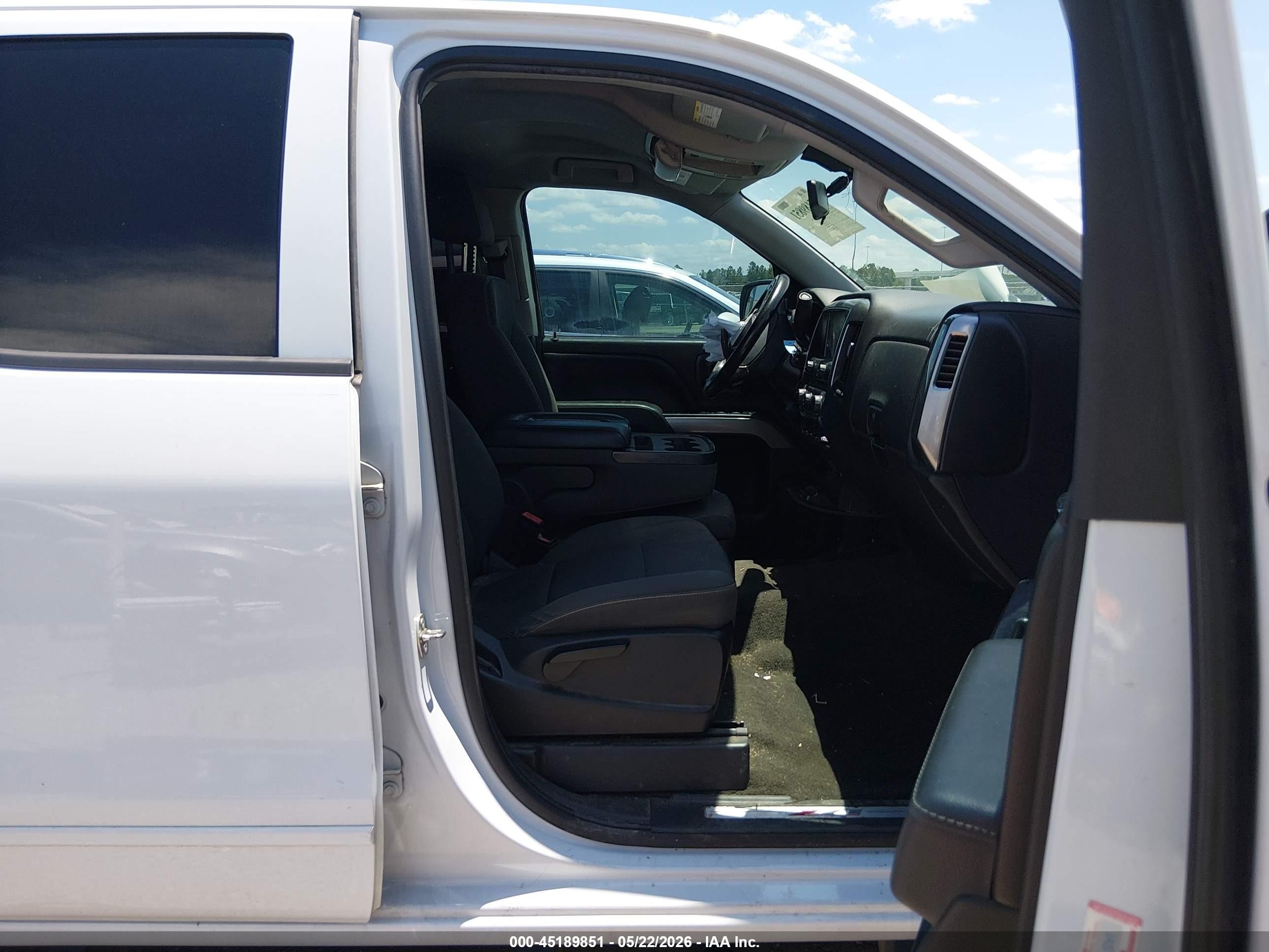 2015 Chevrolet Silverado 1500 2lt Белый vin: 1GCVKREC3FZ316021