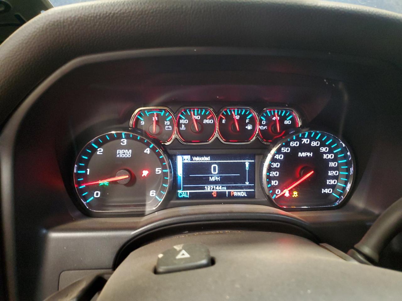 2017 Chevrolet Silverado K1500 Lt Blue vin: 1GCVKREC3HZ128411 Damage: Warning - Traction Control, On, Unacceptable