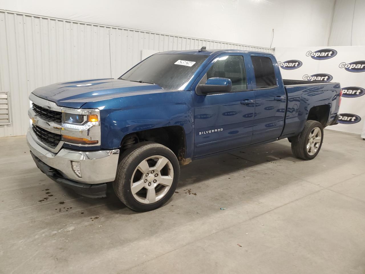 2017 Chevrolet Silverado K1500 Lt Blue vin: 1GCVKREC3HZ128411 Damage: Left Front Fender, Dent(S) W/No Paint Dmg, 8 To 9 Inches
