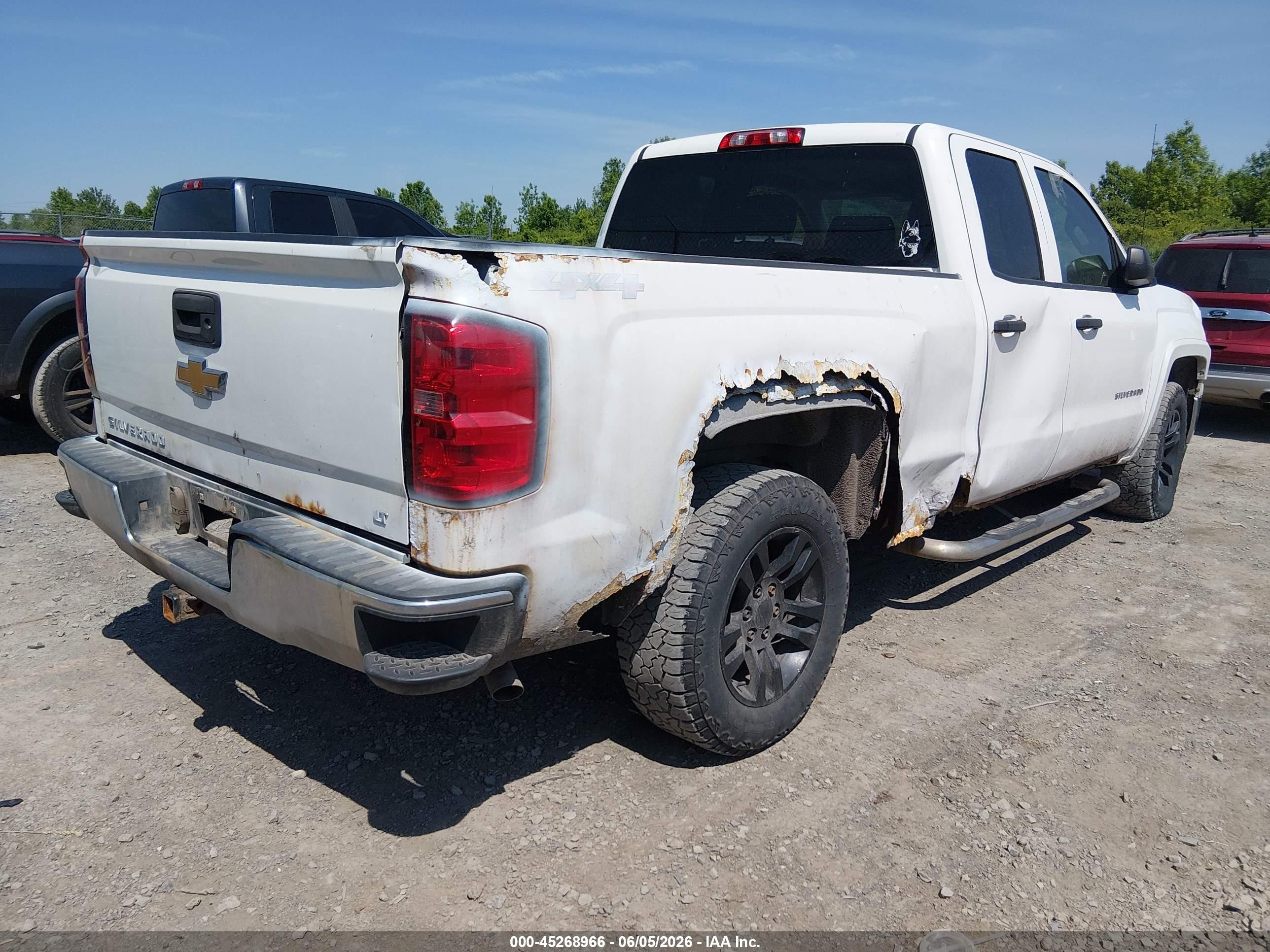 2014 Chevrolet Silverado 1500 Lt Белый vin: 1GCVKREC4EZ127182
