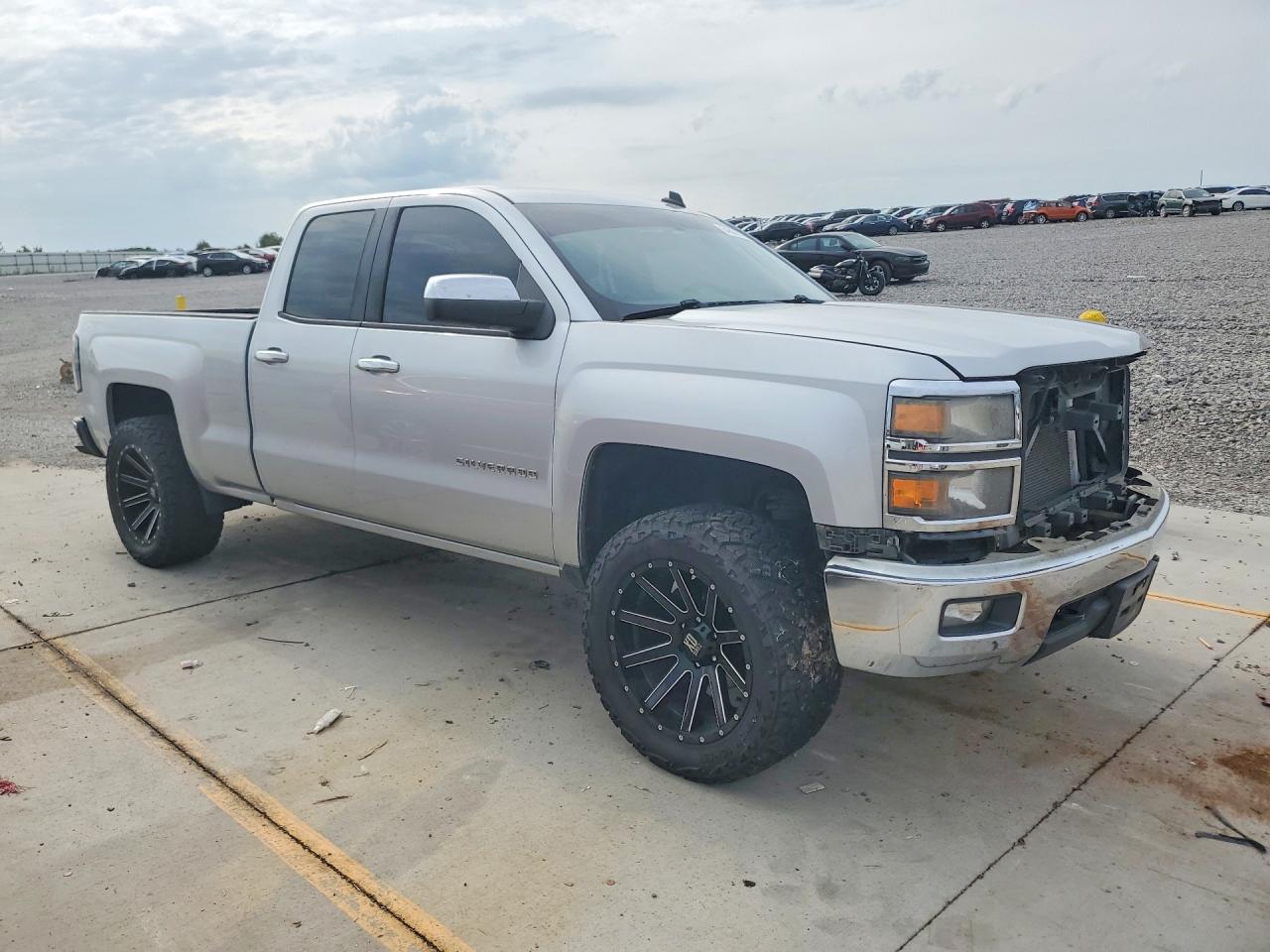 2014 Chevrolet Silverado K1500 Lt Silver vin: 1GCVKREC4EZ310775