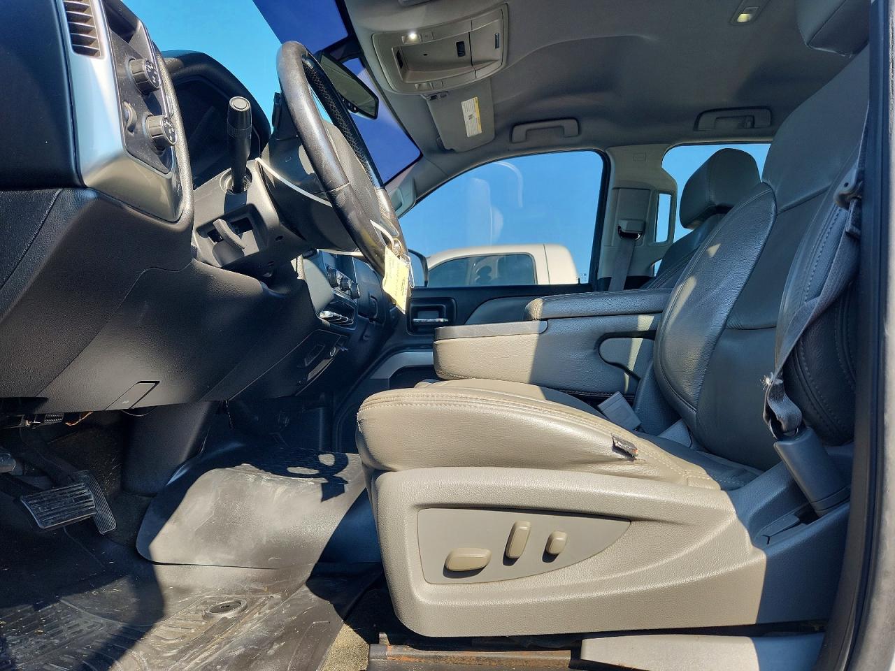 2014 Chevrolet Silverado K1500 Lt Silver vin: 1GCVKREC4EZ310775