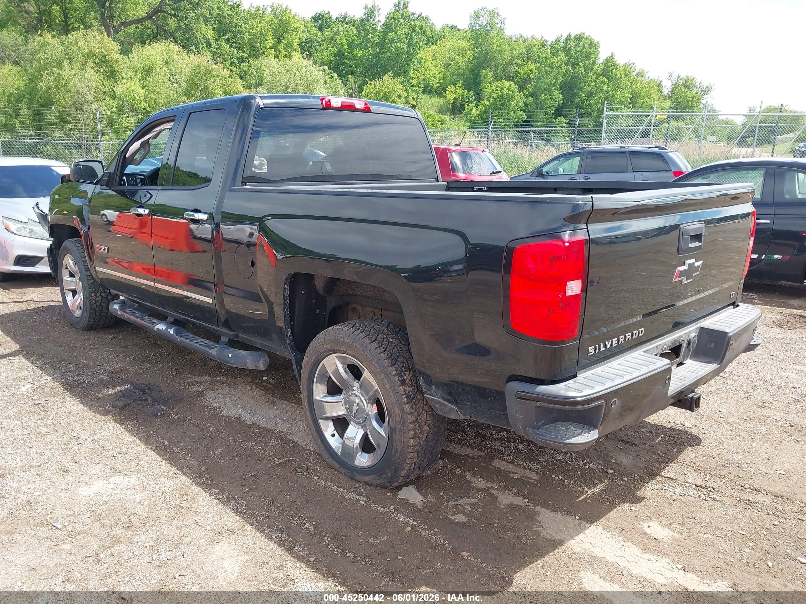 2015 Chevrolet Silverado 1500 2lt Black vin: 1GCVKREC4FZ345690
